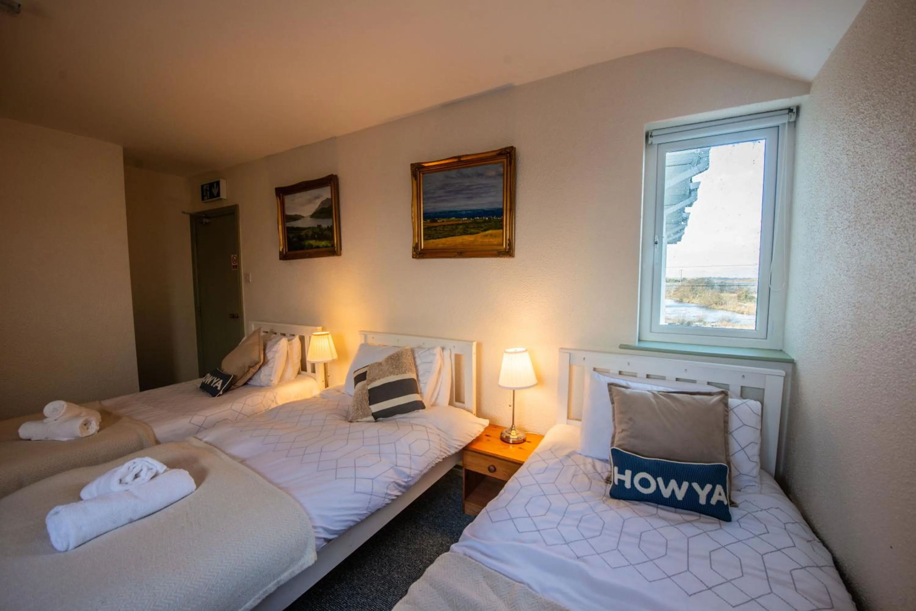 Bed in Greenfield Lodge Hotel Bar & Bistro