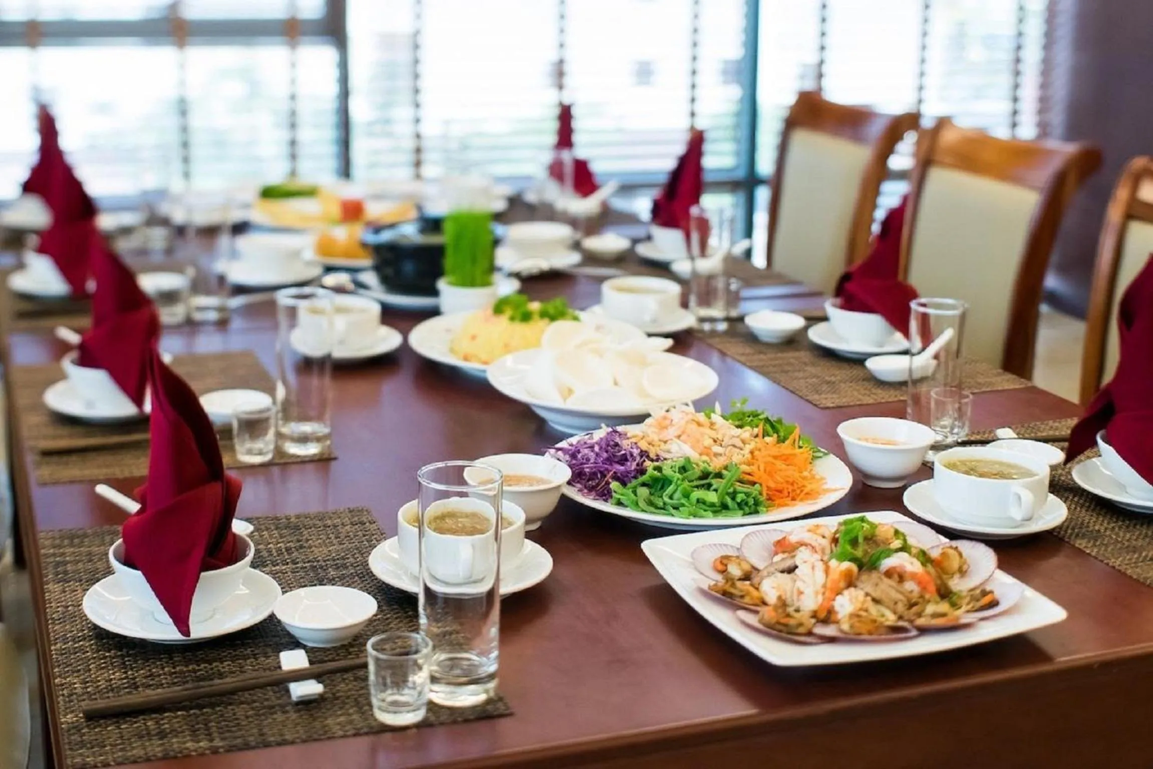 Restaurant/places to eat in Muong Thanh Grand Quang Tri Hotel
