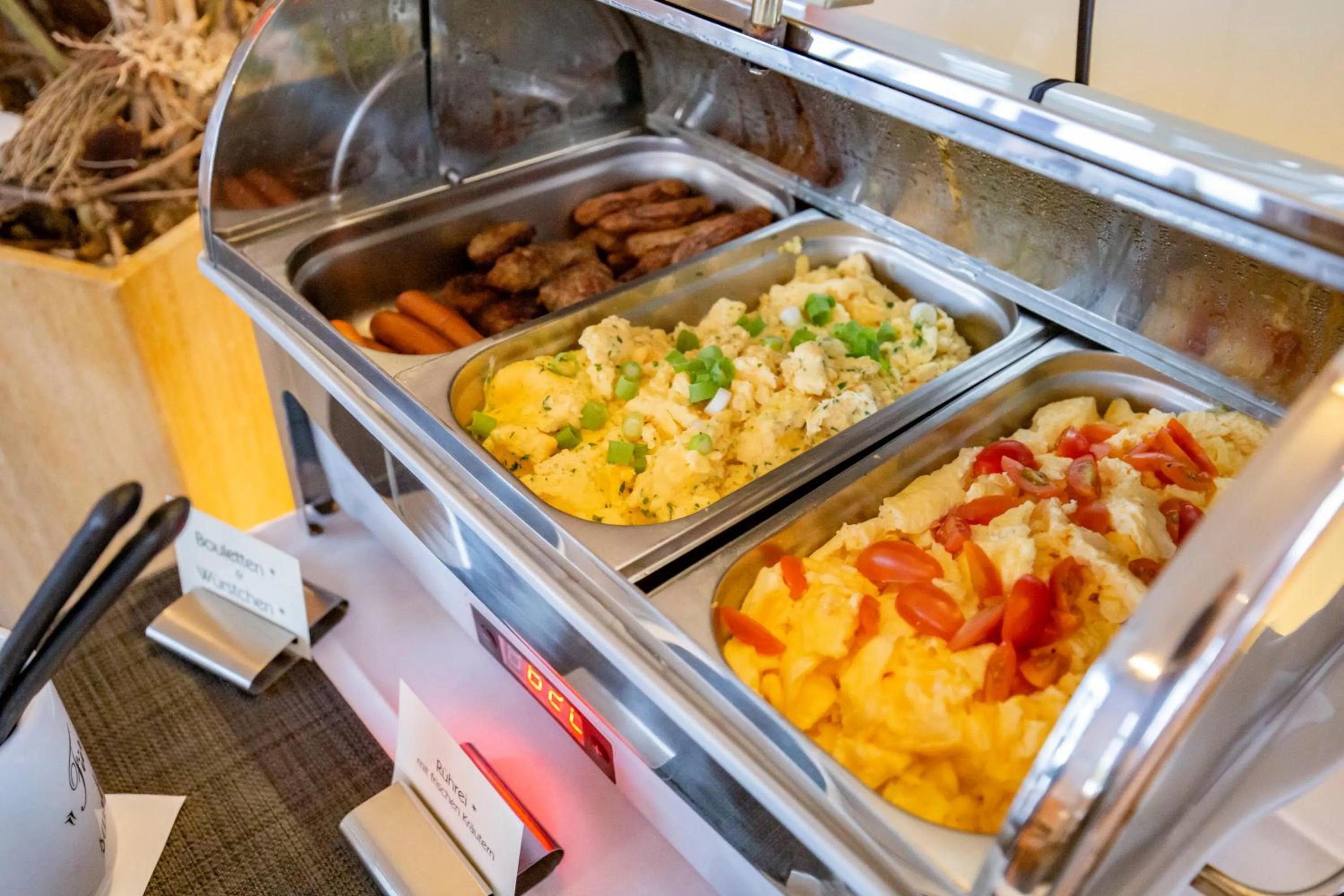 Food and drinks in Hotel "Zur Mühle"