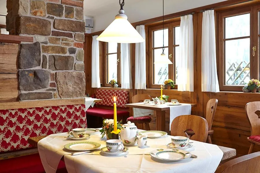 Food and drinks in Landhaus Sonnenbichl Mittenwald