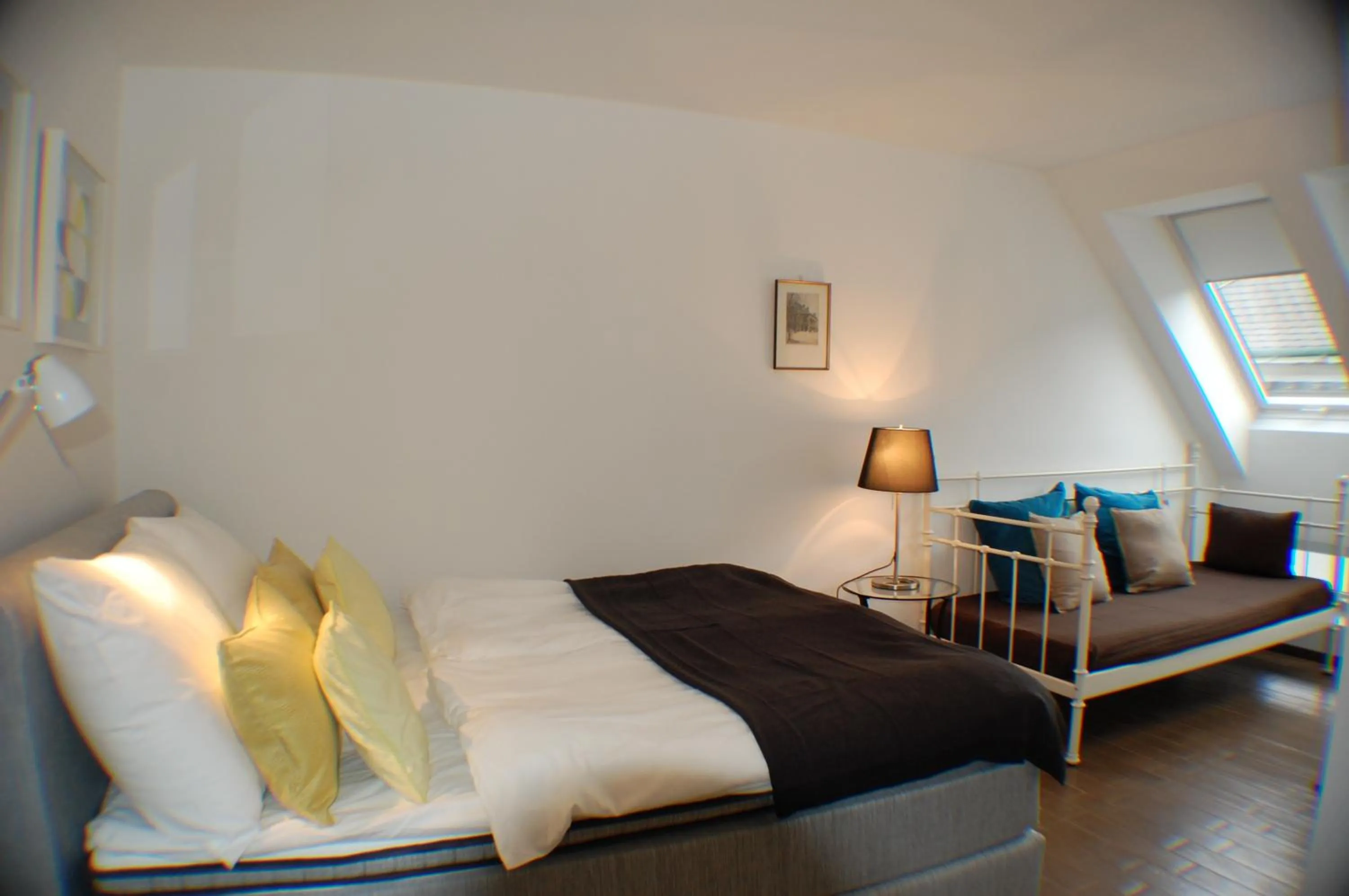 Bedroom, Bed in Alga Apartments am Westbahnhof