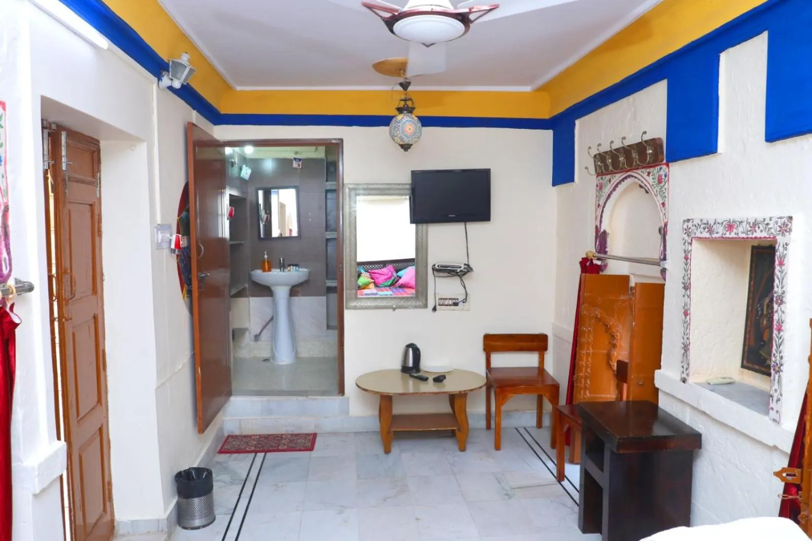 Bathroom in Jodhpur Heritage Haveli Guest House