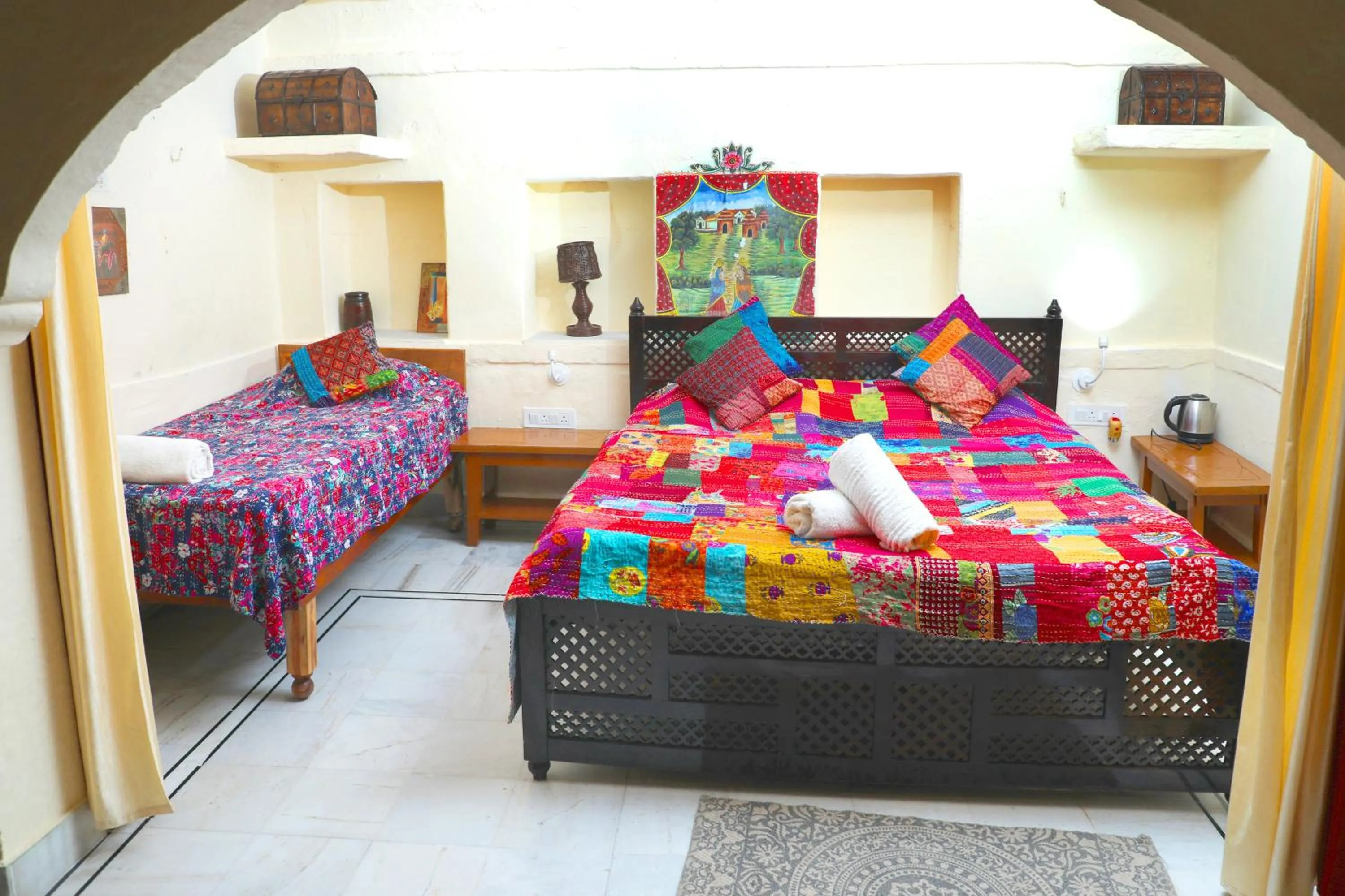 Bed in Jodhpur Heritage Haveli Guest House