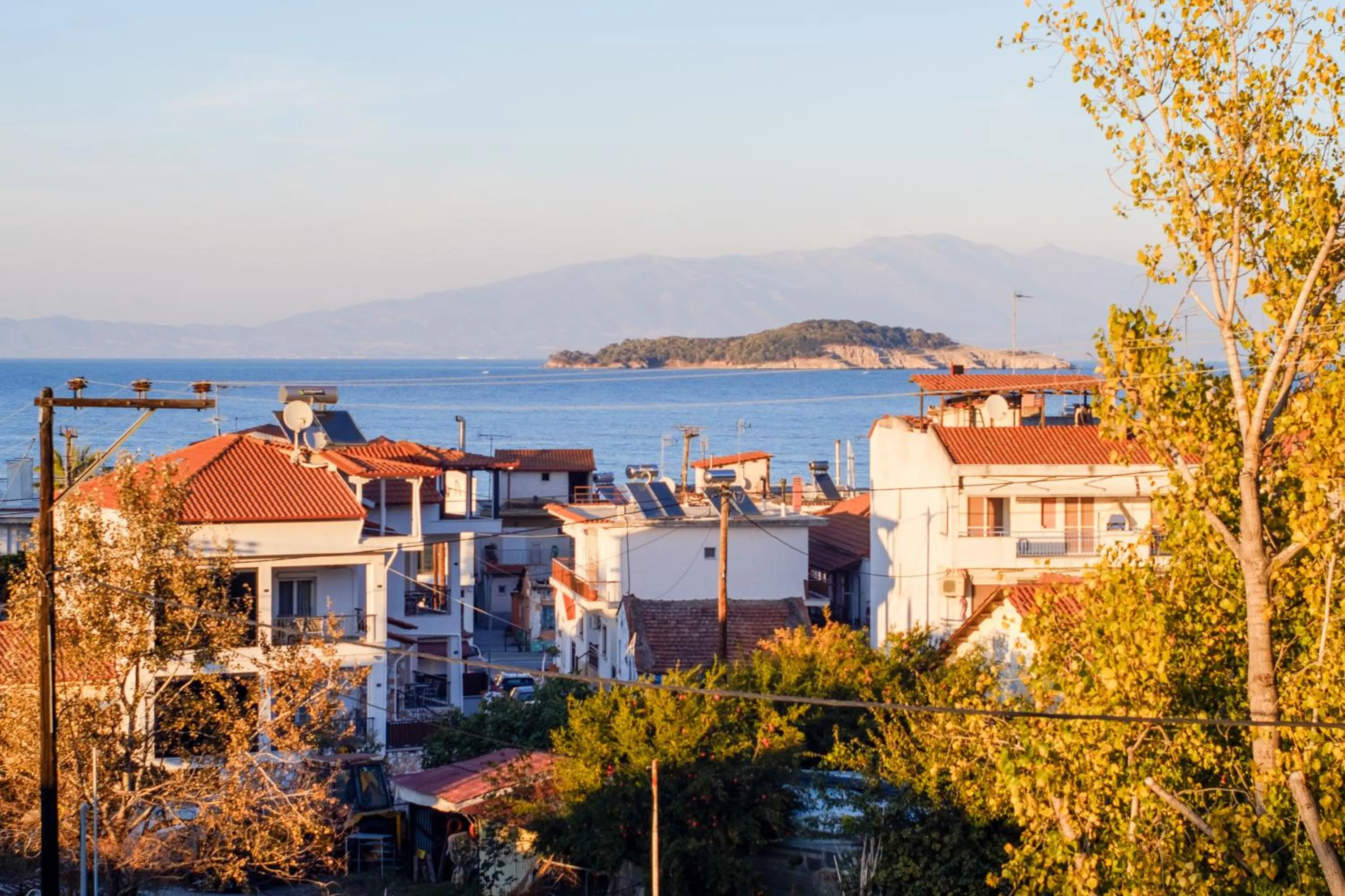 Aura Luxury Suites - Olympiada Seaside Getaways
