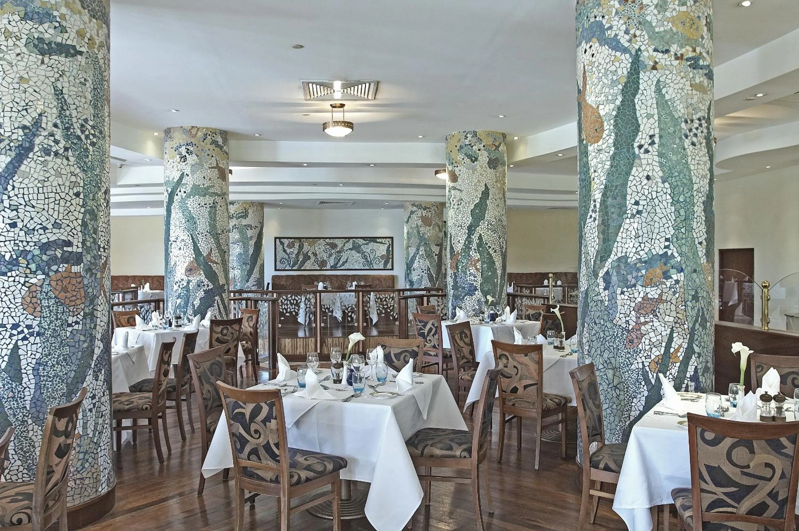 Restaurant/places to eat in Kampala Serena Hotel