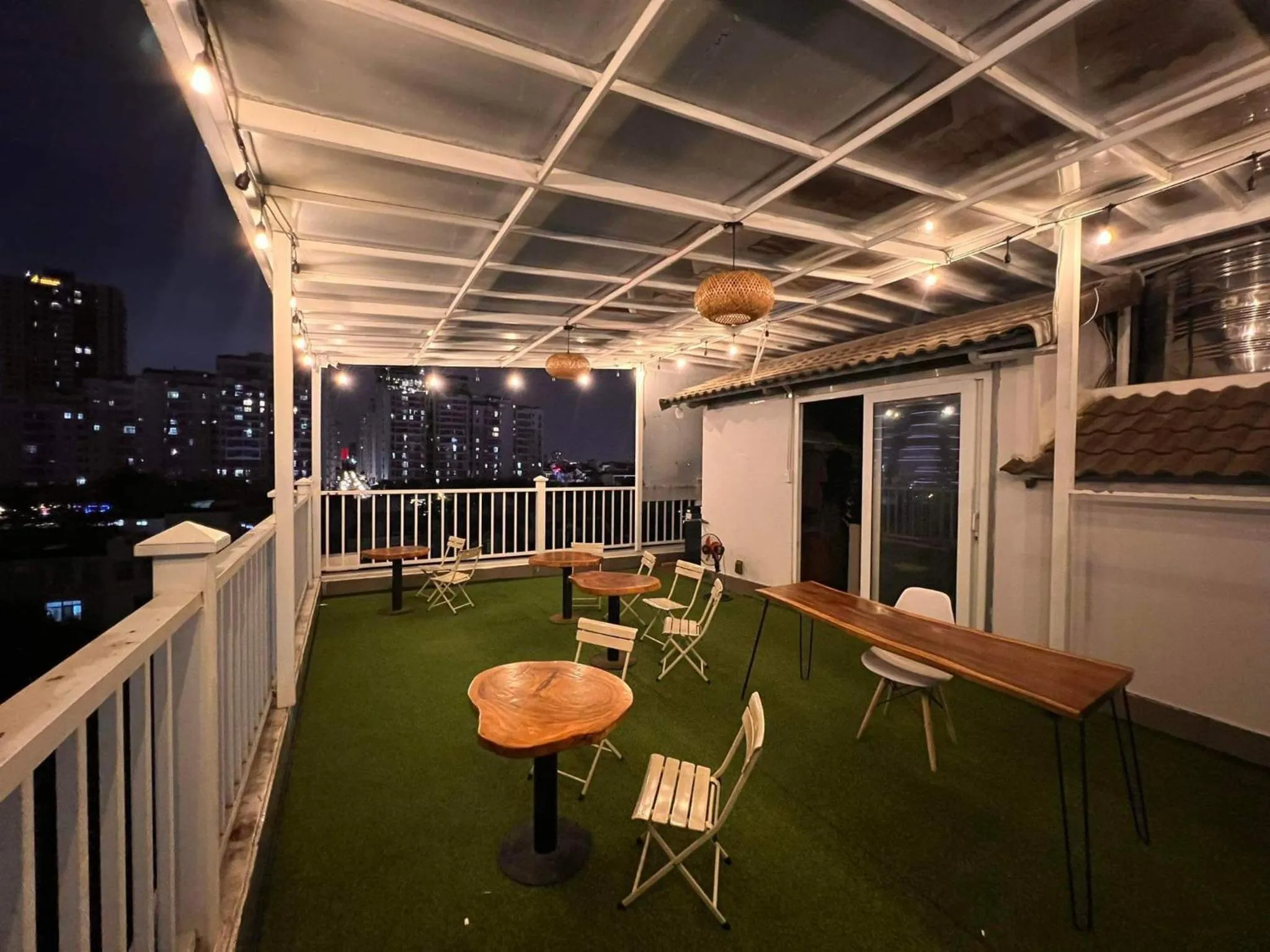 Night in Siris Niko Residence - Self Checkin