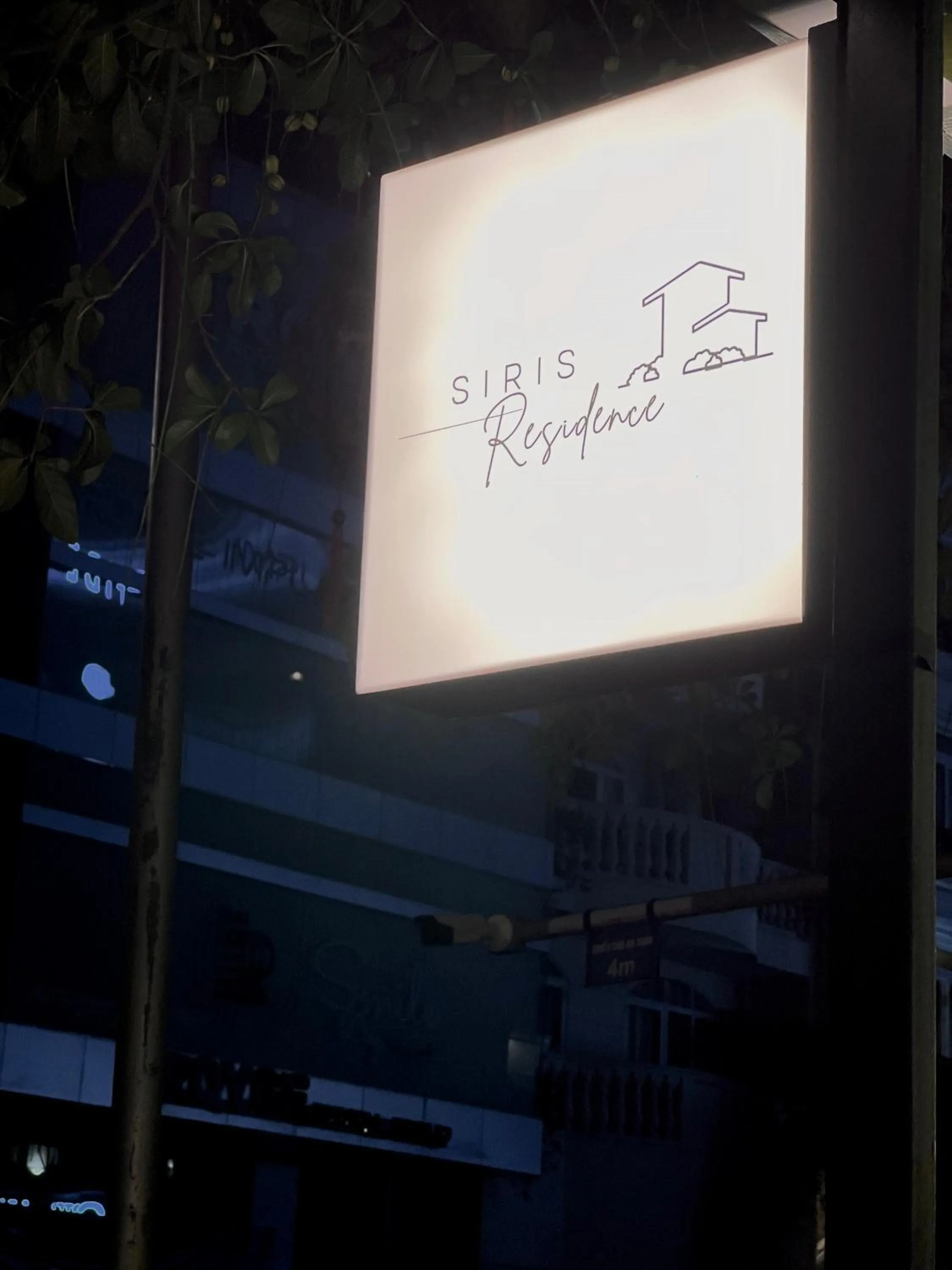 Siris Niko Residence - Self Checkin