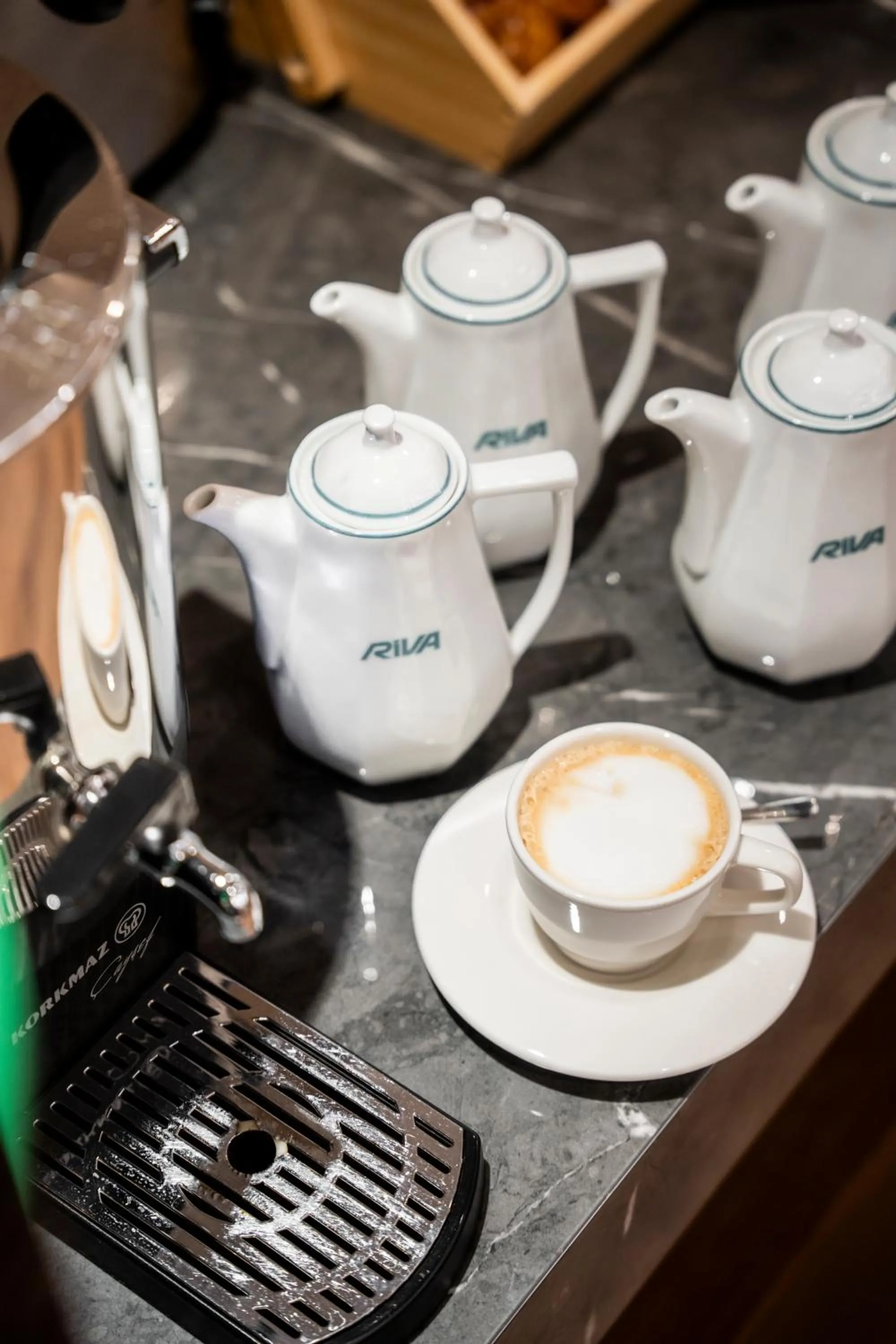 Coffee/tea facilities in Riva Hotel Nişantaşı
