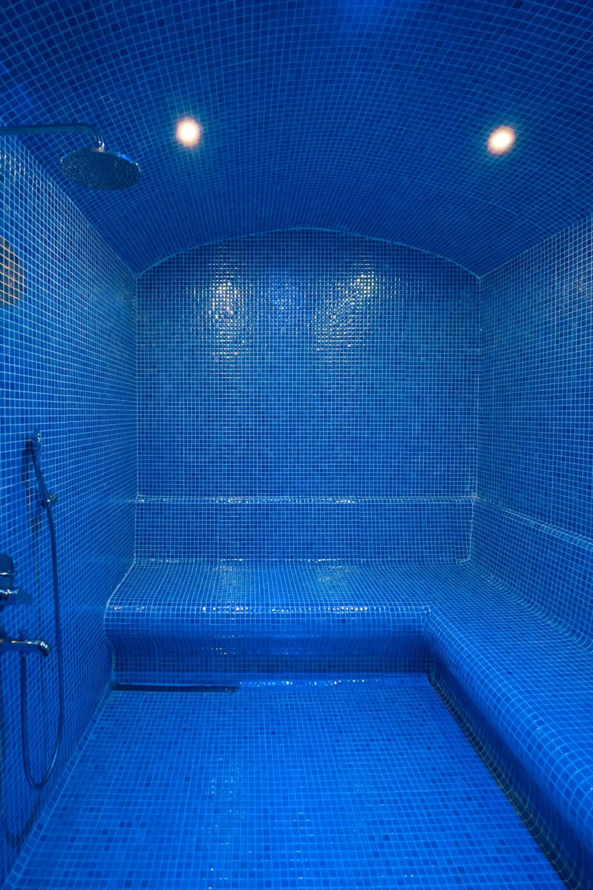 Steam room in Riva Hotel Nişantaşı