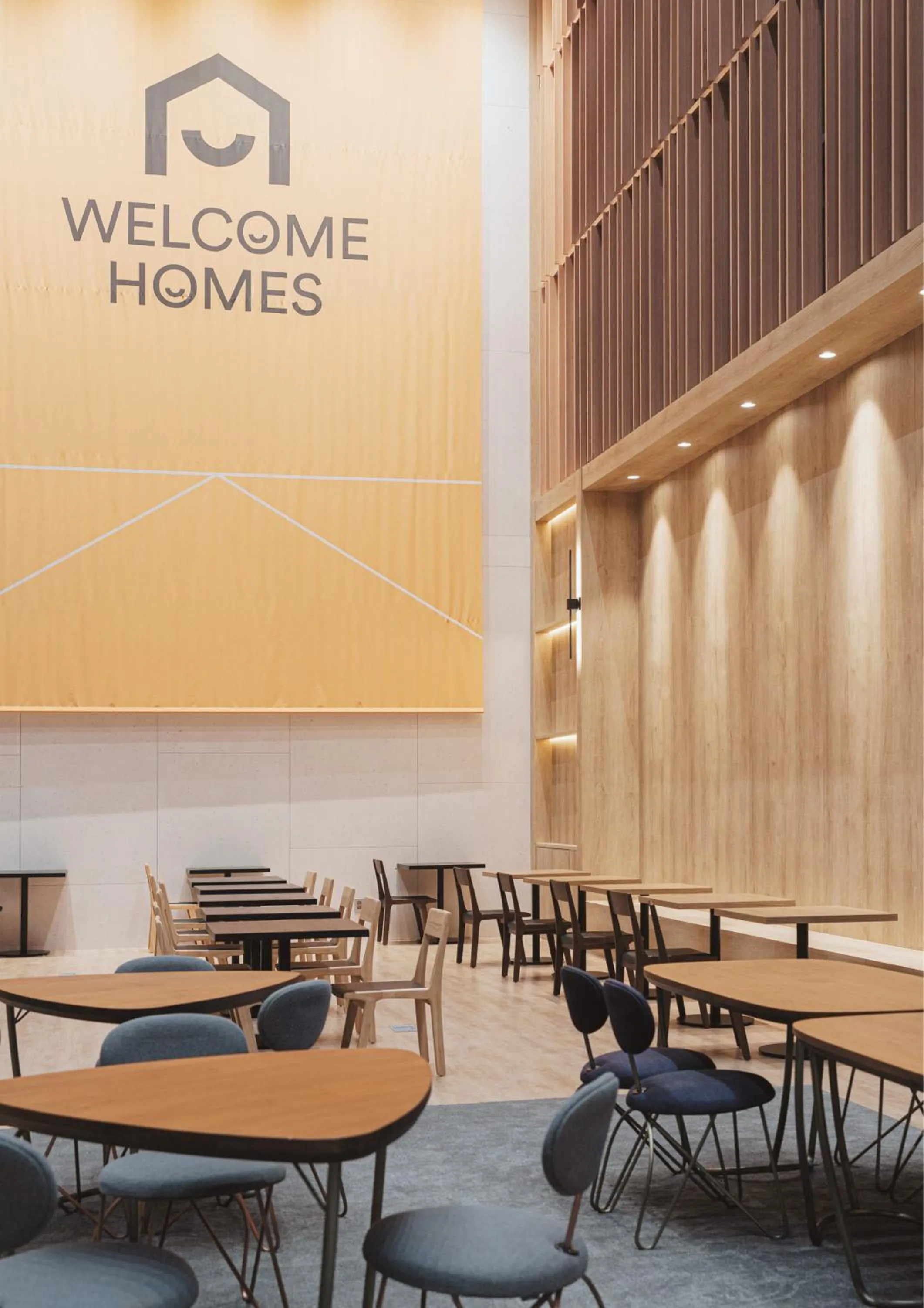 Communal lounge/ TV room in Homes Stay Suwon