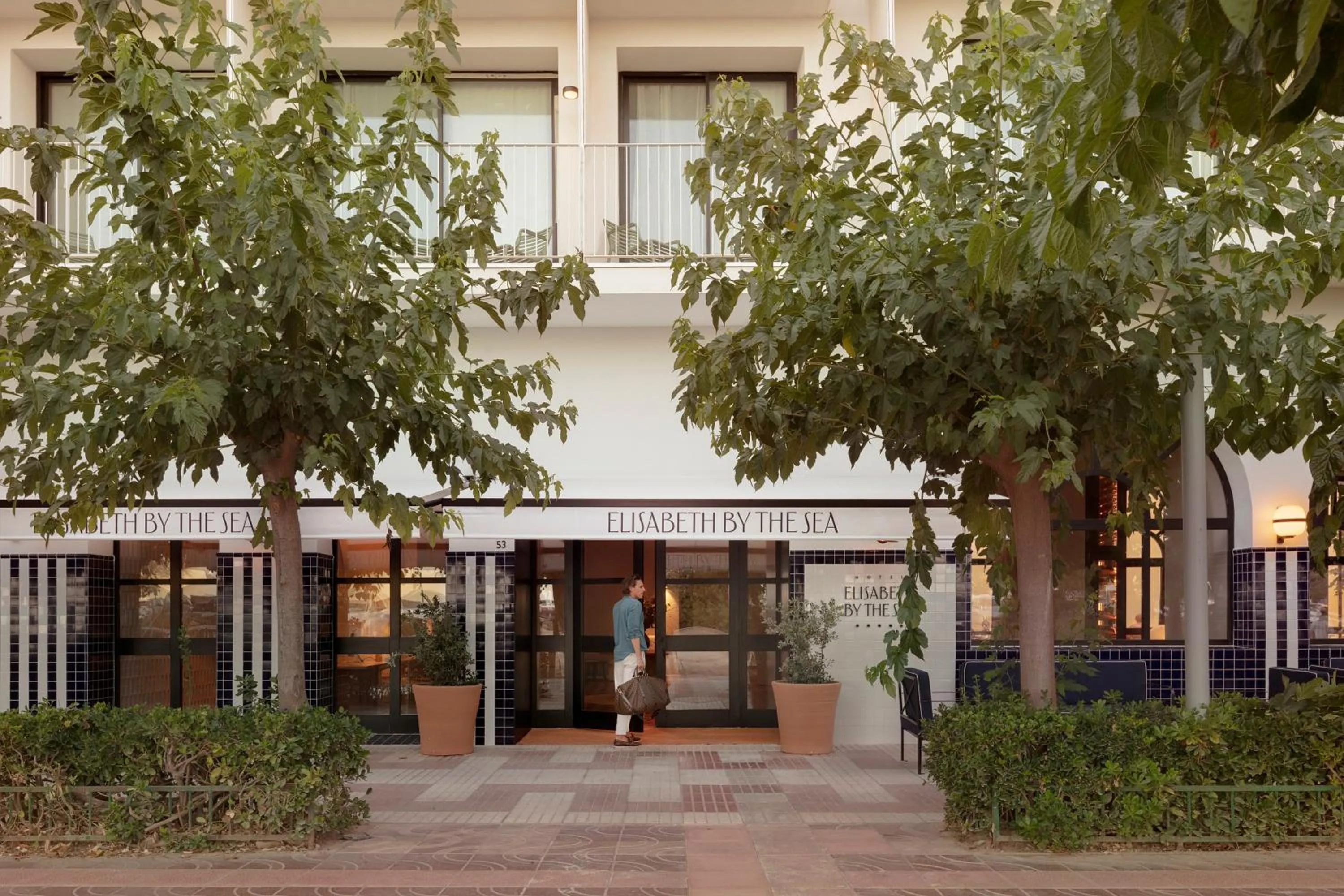 Property building in Elisabeth by the Sea Hotel