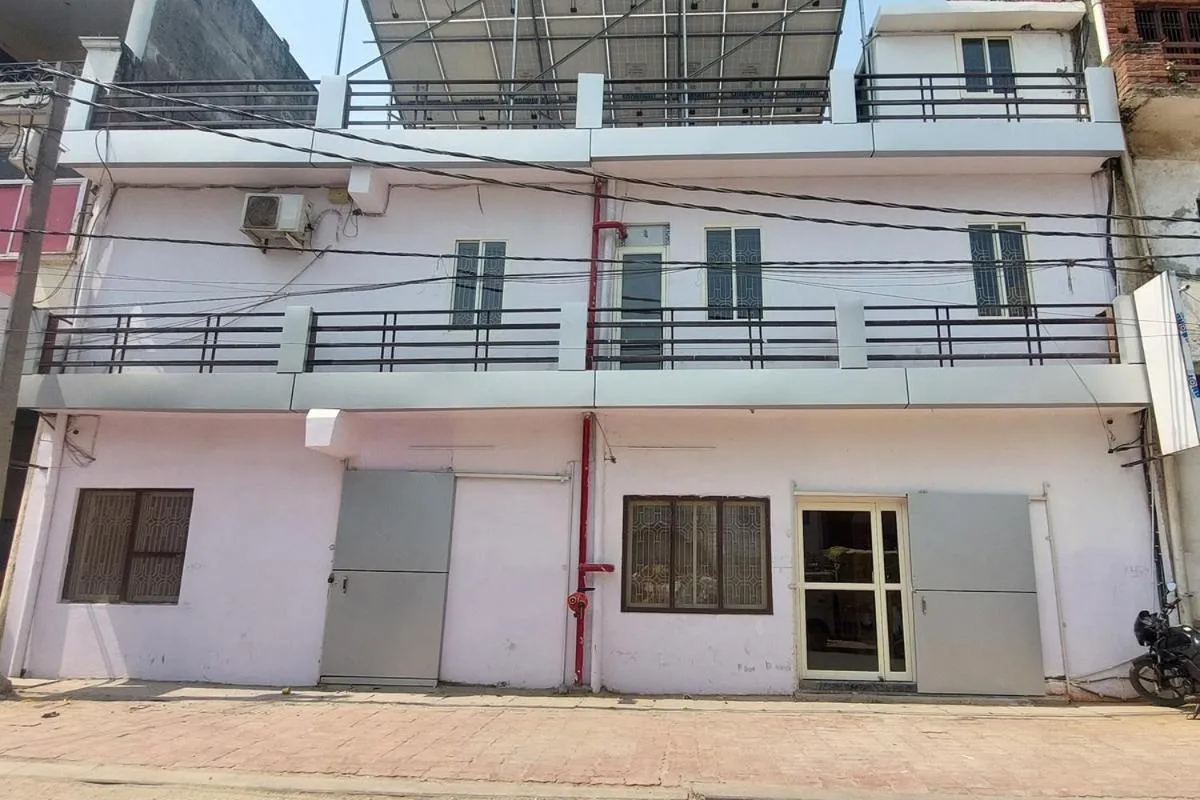 Property building in Hotel Blossom