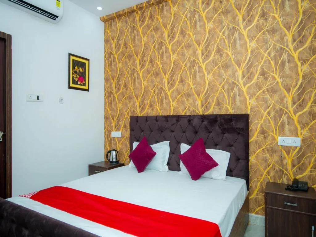 Bed in Hotel Blossom