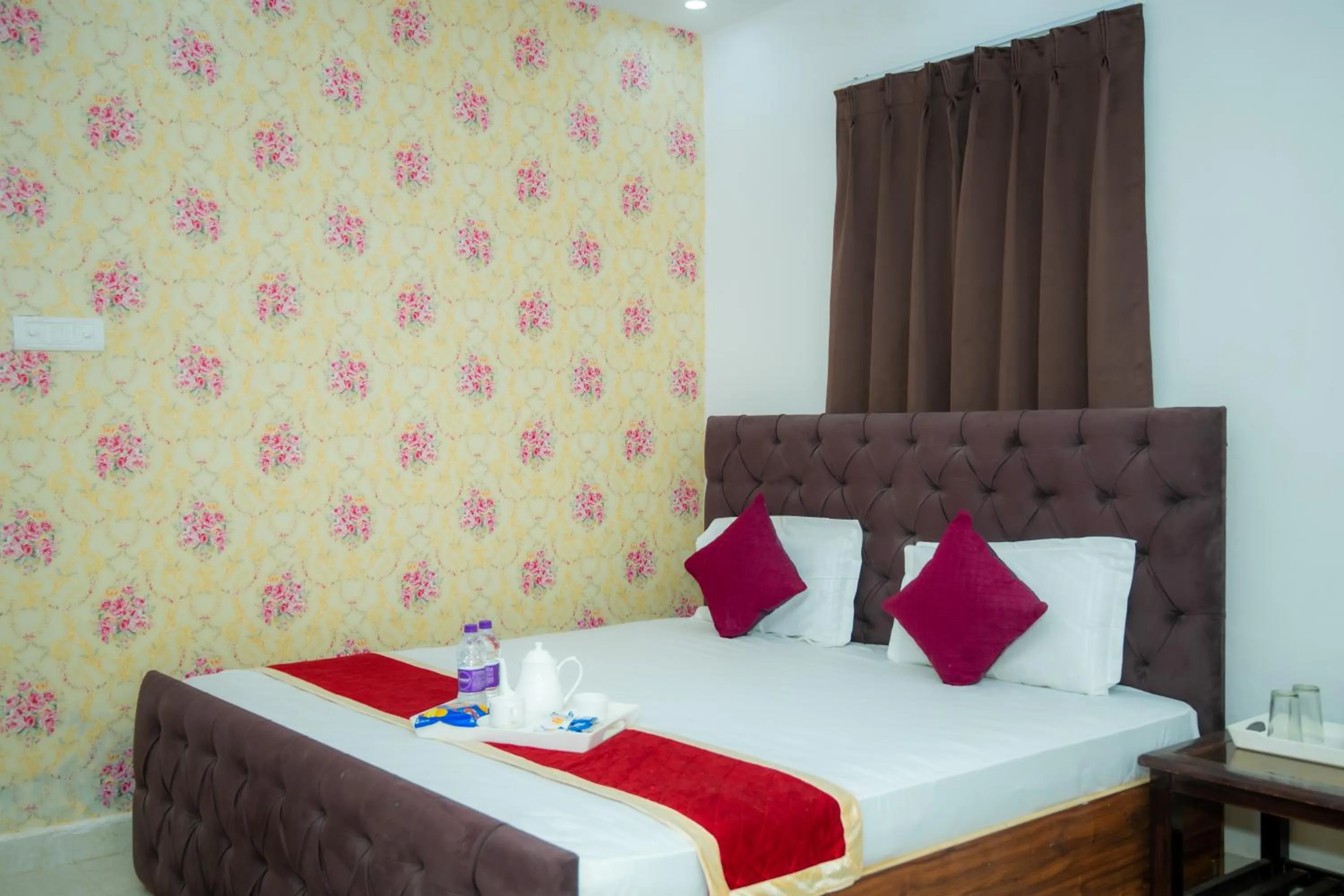 Bed in Hotel Blossom