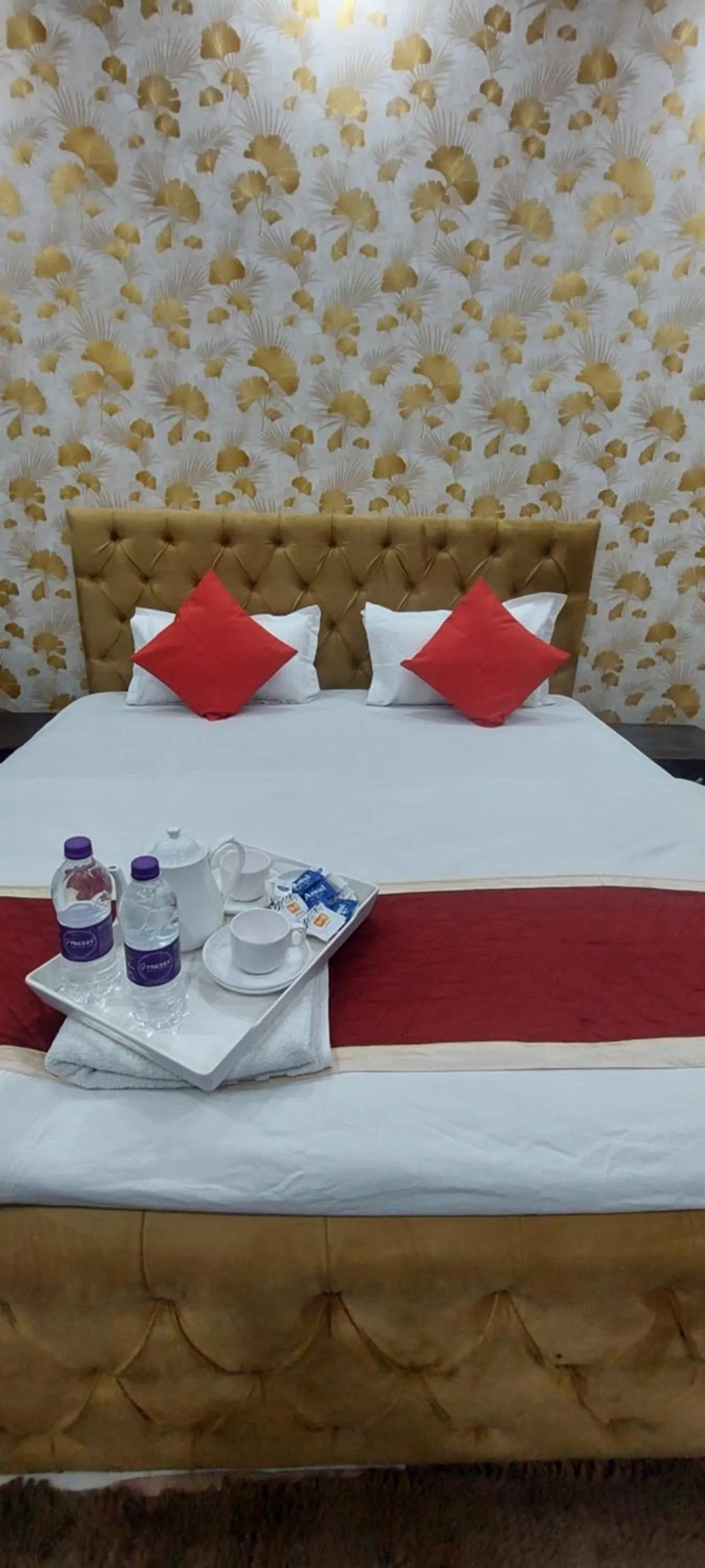 Bed in Hotel Blossom