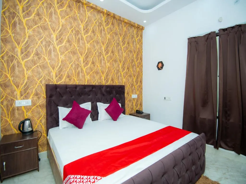 Bed in Hotel Blossom