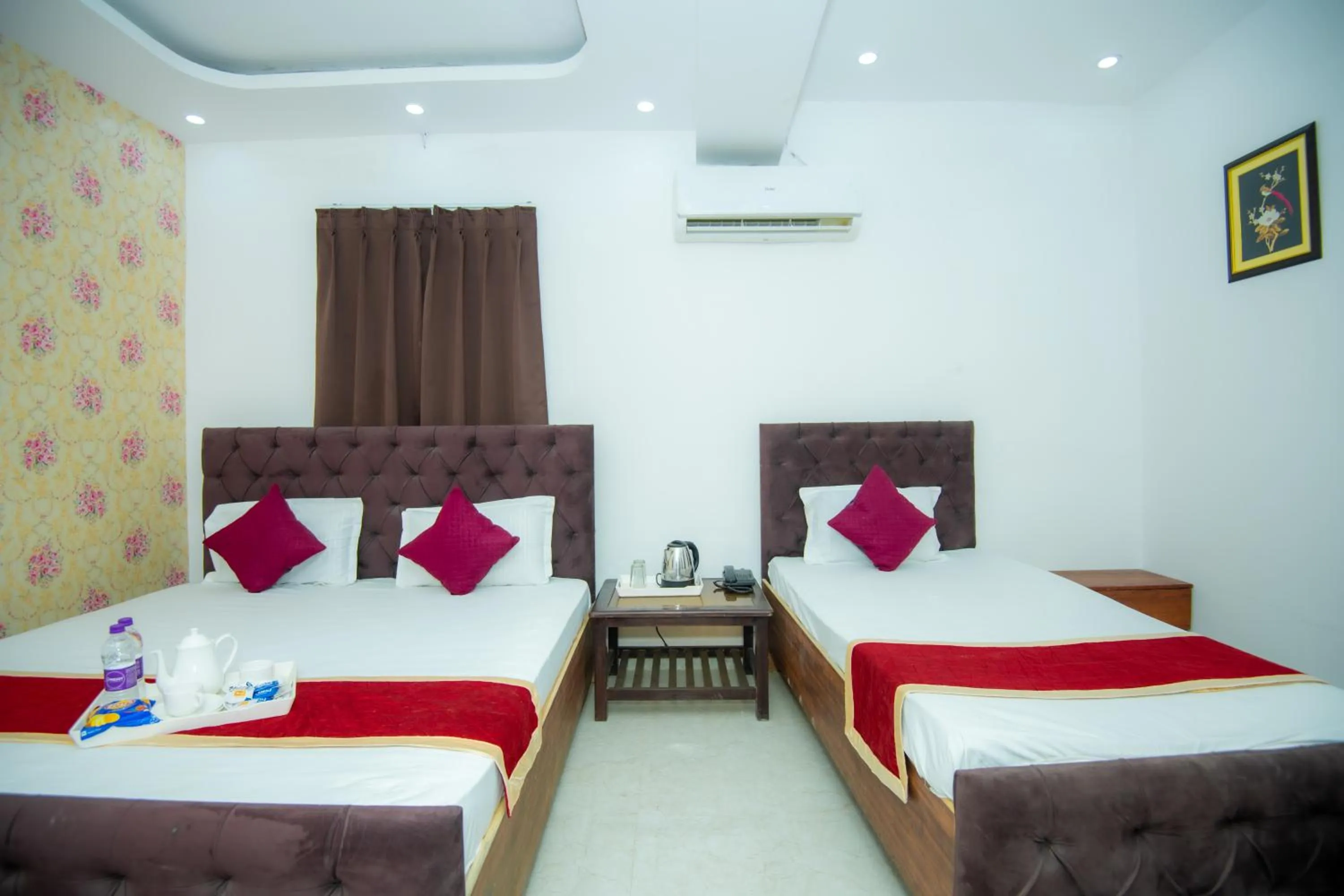 Bed in Hotel Blossom