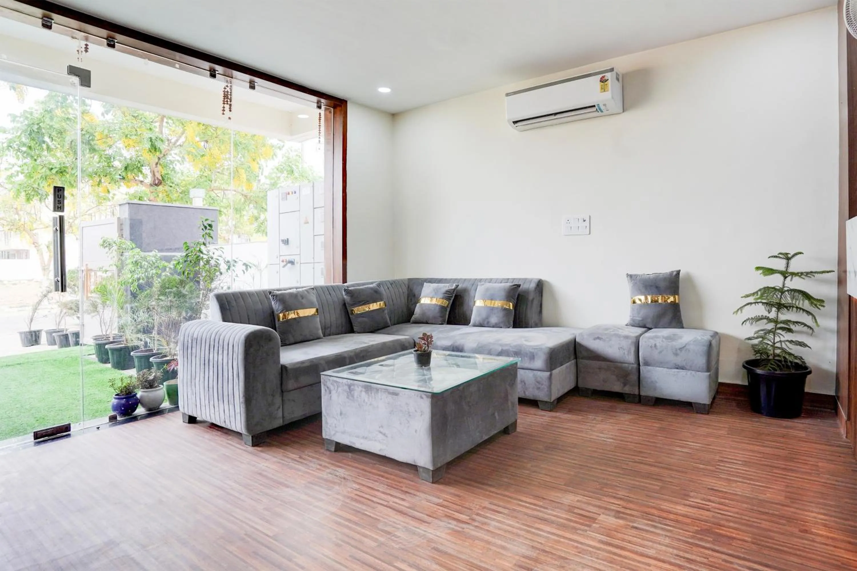 Seating area in FabHotel Sky - Nr Sapphire 83 Mall, Manesar