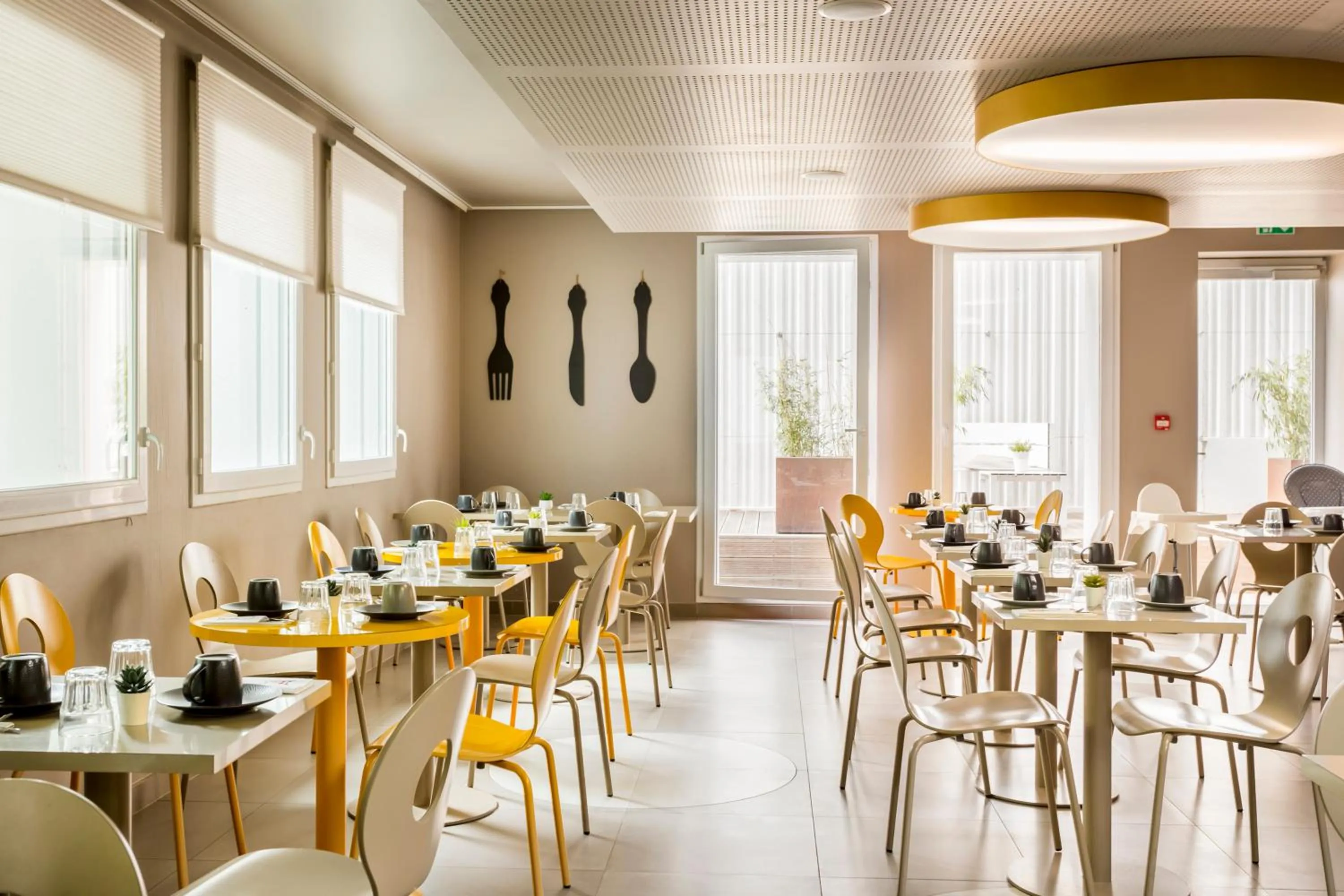 Breakfast in Appart'City Collection Paris Vélizy