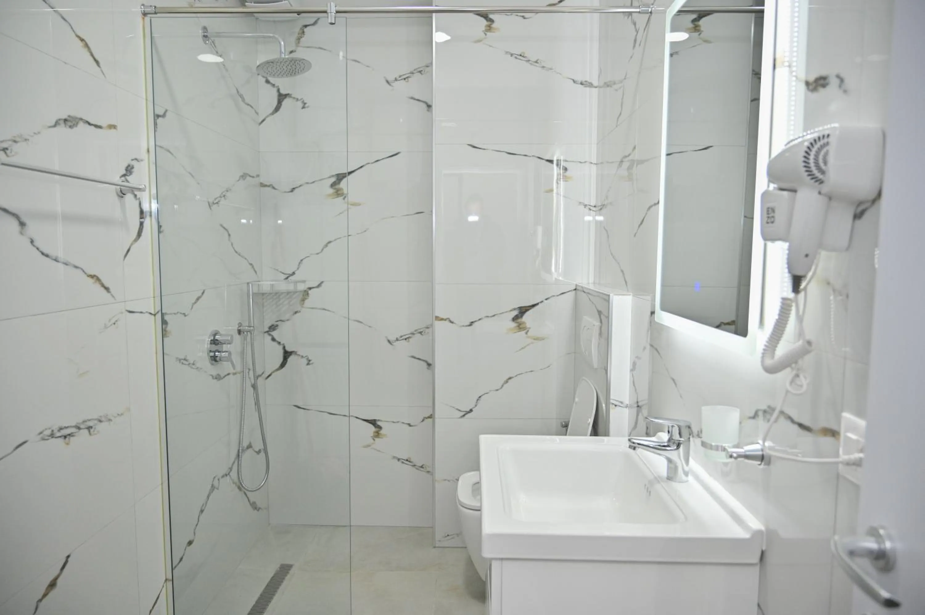 Shower in Elite Apartments