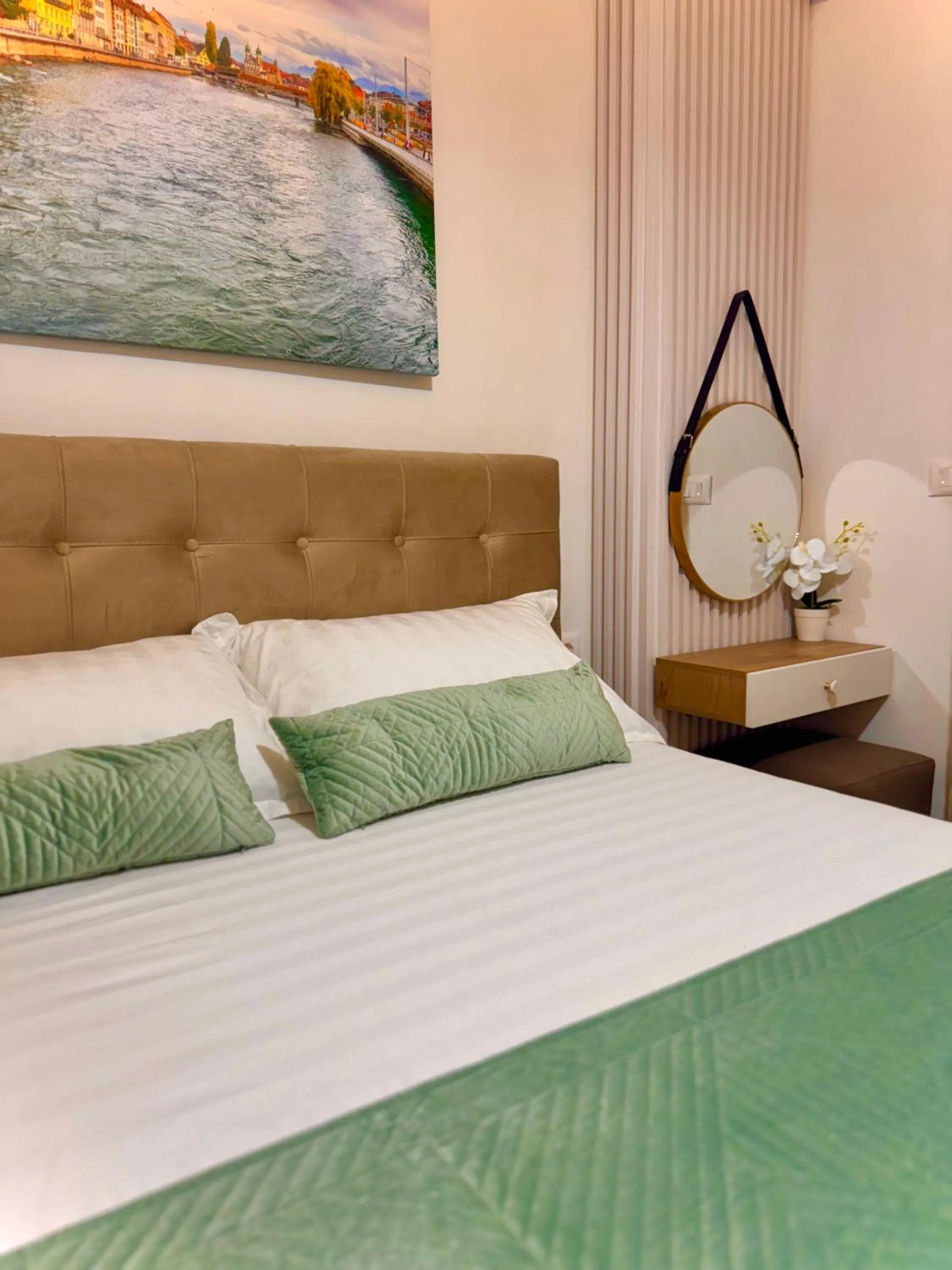 Bed in Elite Apartments