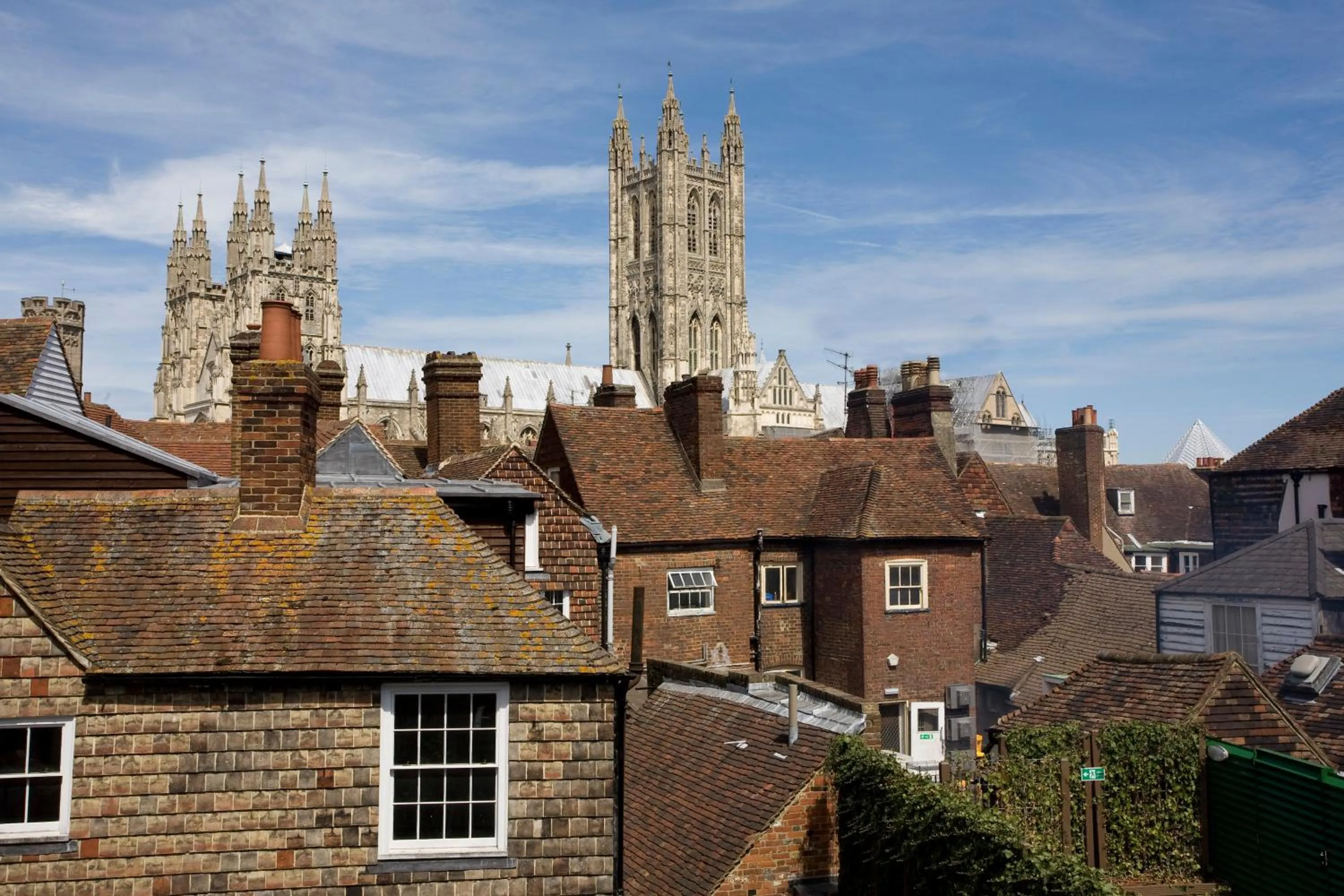 Neighbourhood in The Millers Arms Inn