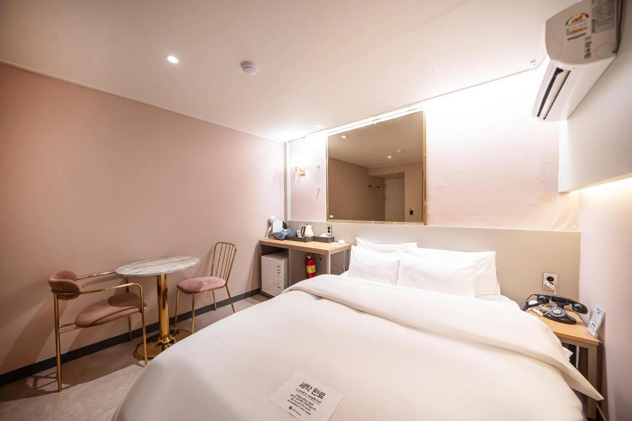 Bed in Greaten Hotel