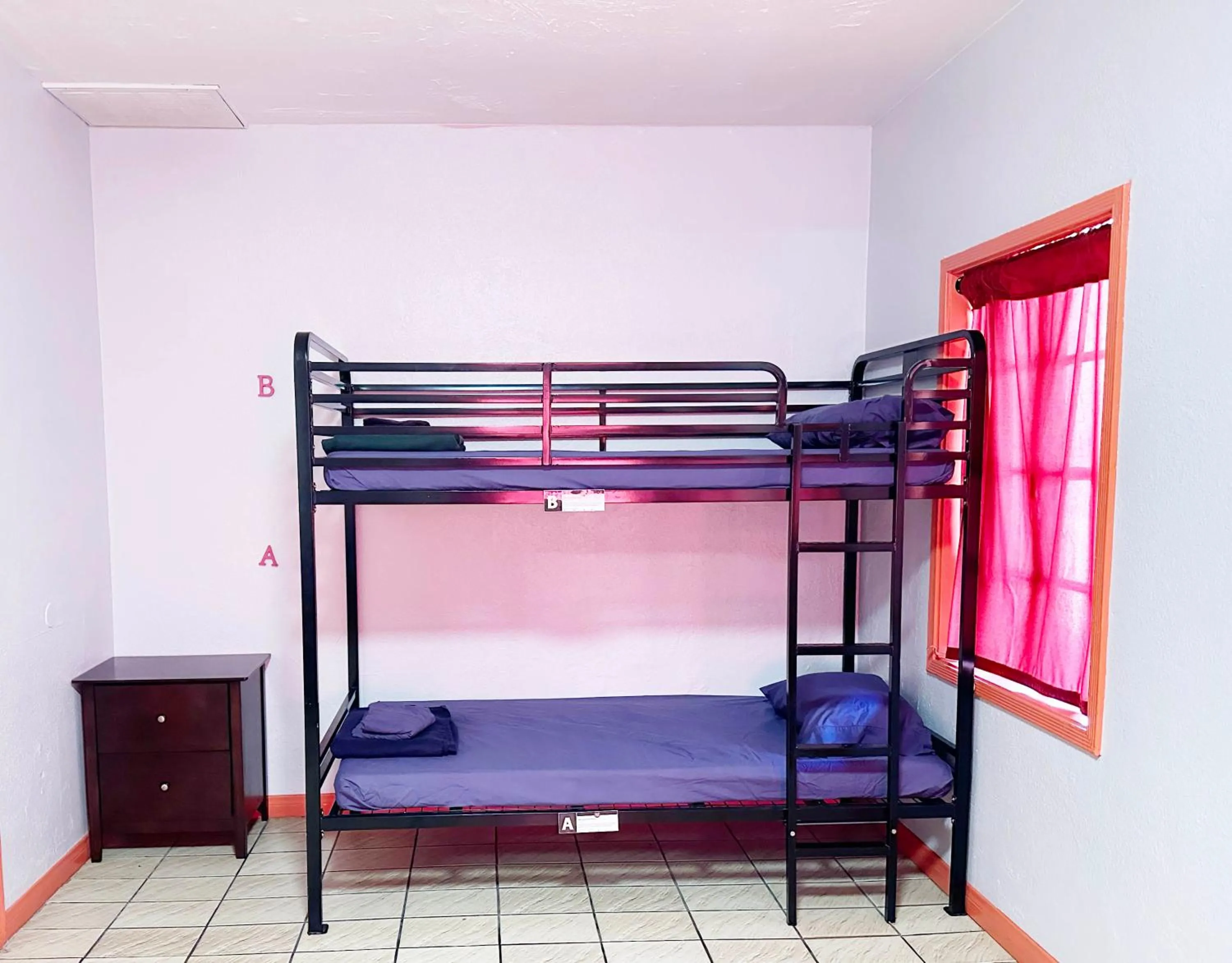 Bed in Sin City Hostel