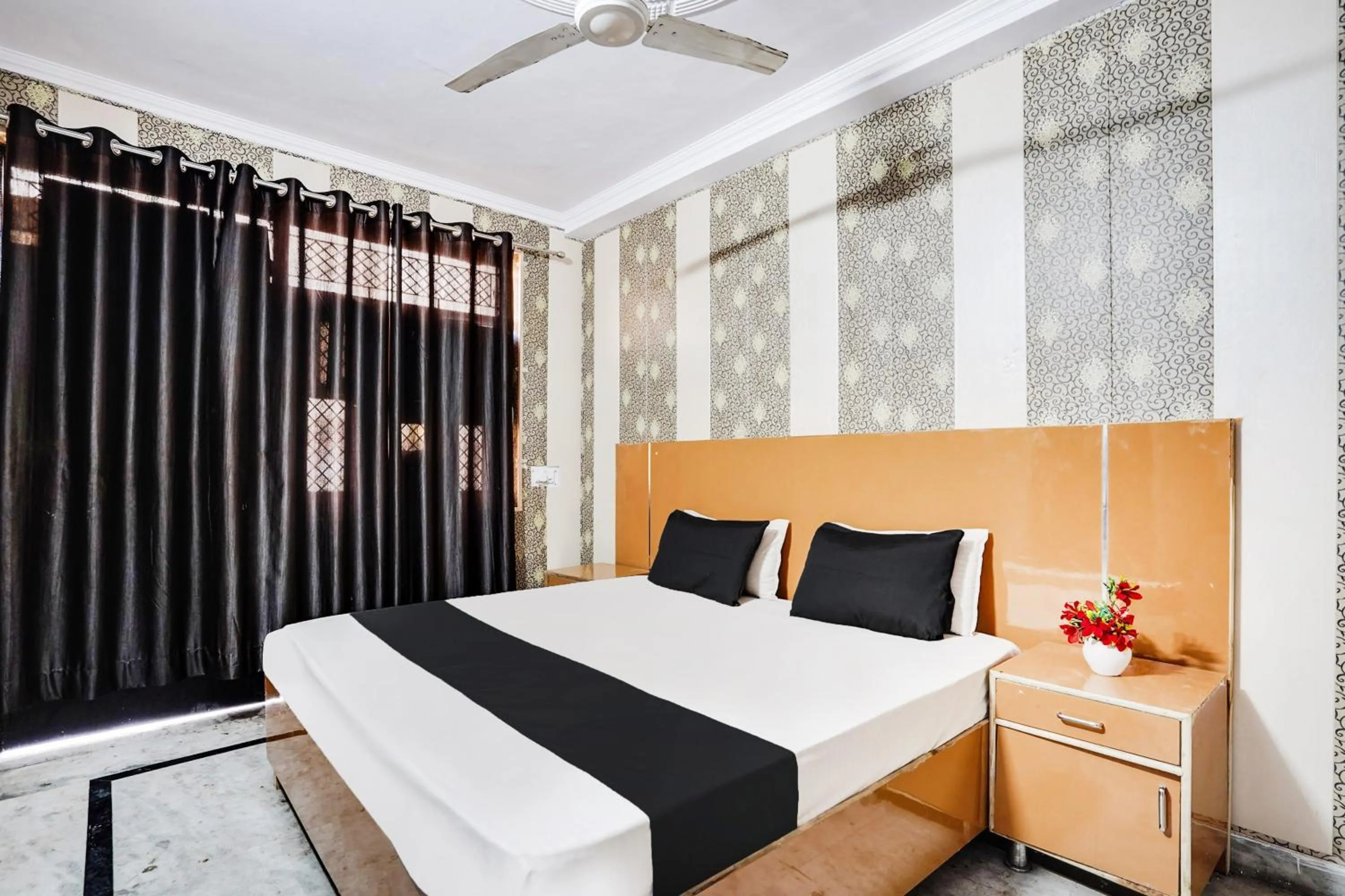 Bedroom, Bed in Hotel O R S Residency