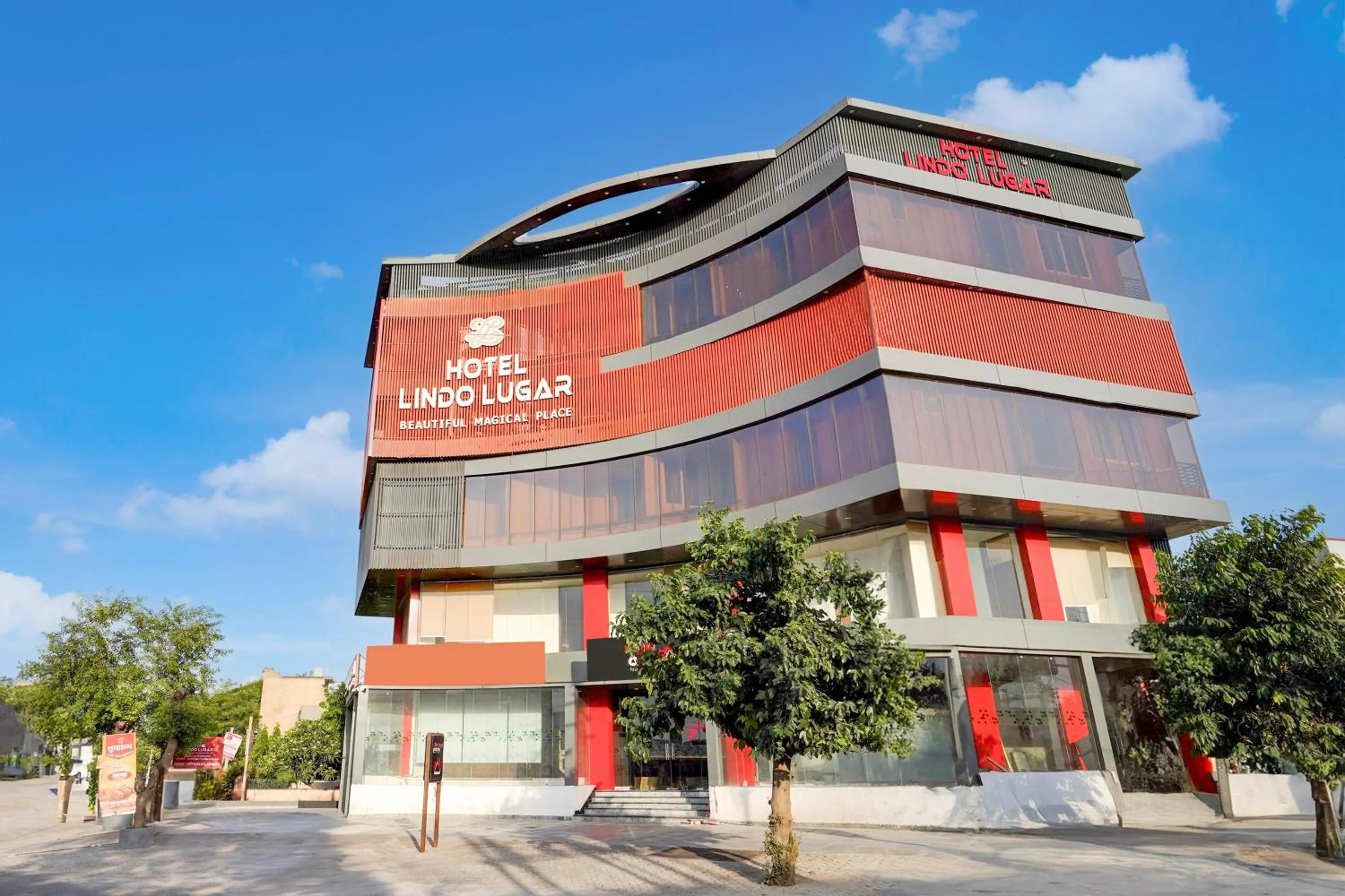 Facade/entrance in Super Townhouse Alwar Formerly Hotel Lindo Lugar