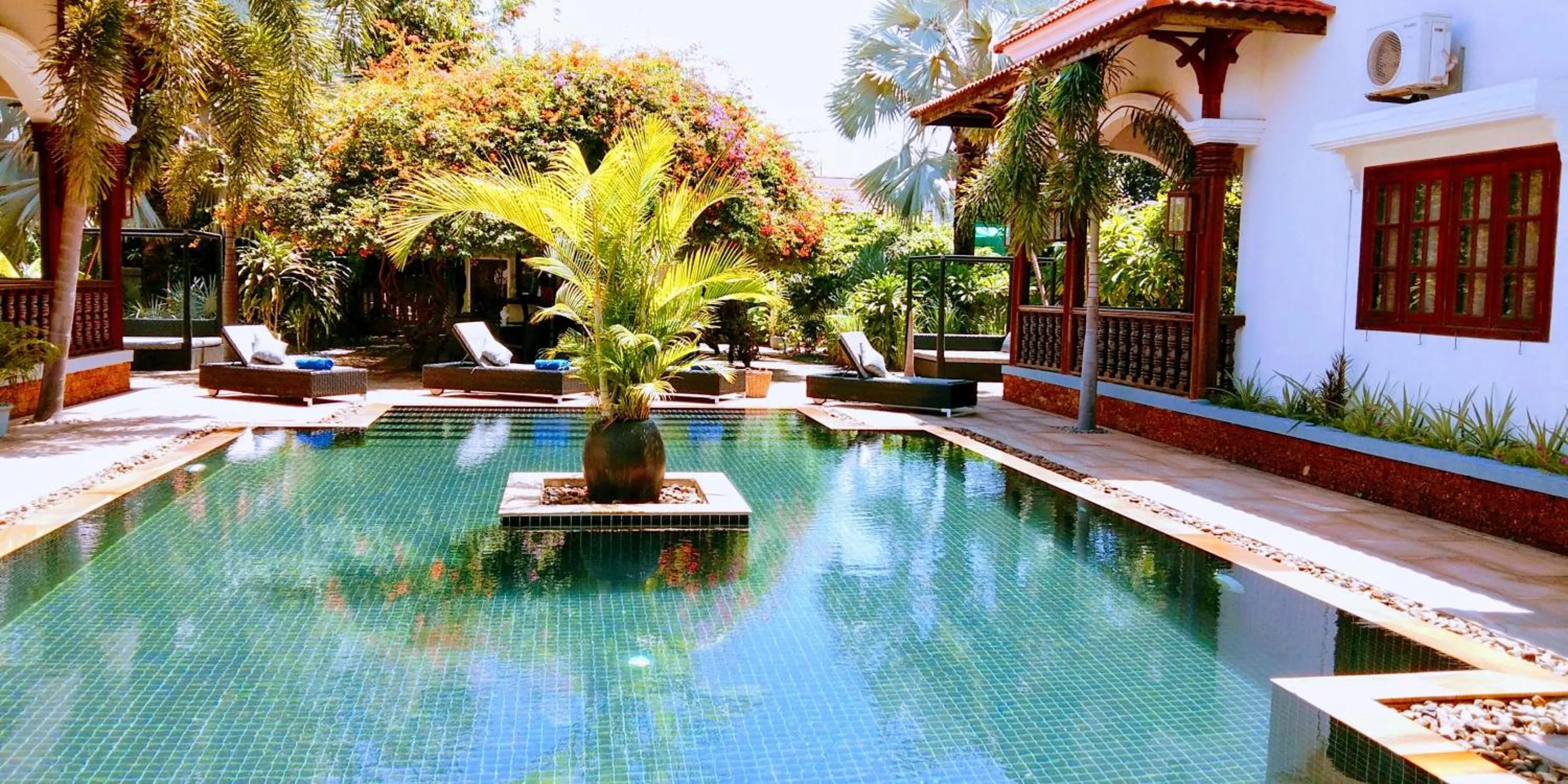 Garden view in Eureka Villas Siem Reap