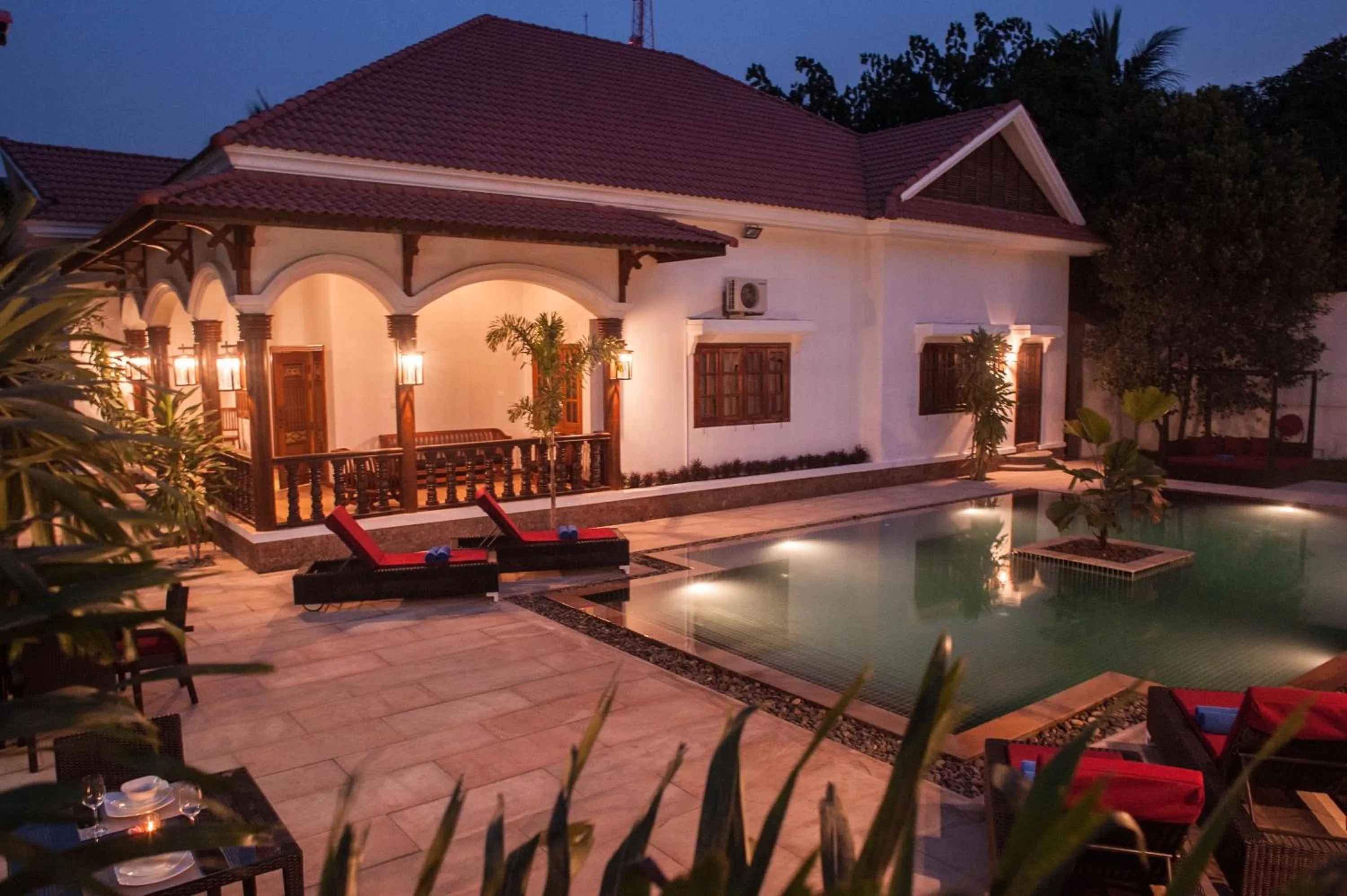 Swimming pool in Eureka Villas Siem Reap
