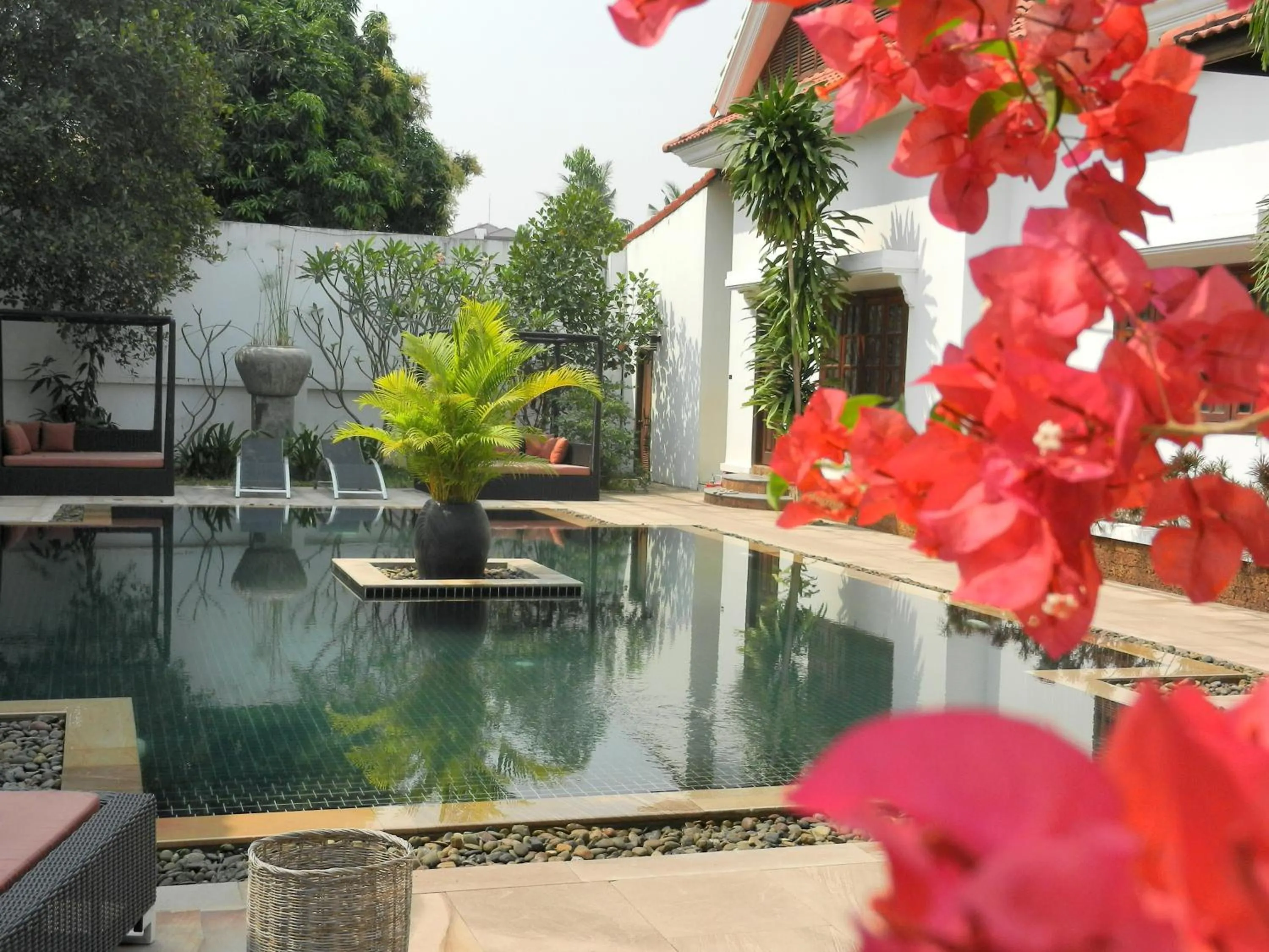 Swimming pool in Eureka Villas Siem Reap