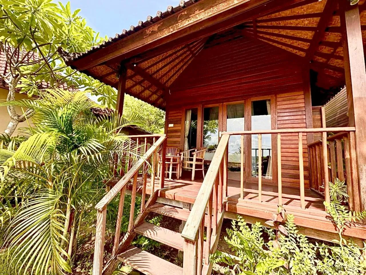 Property building in D mas huts lembongan