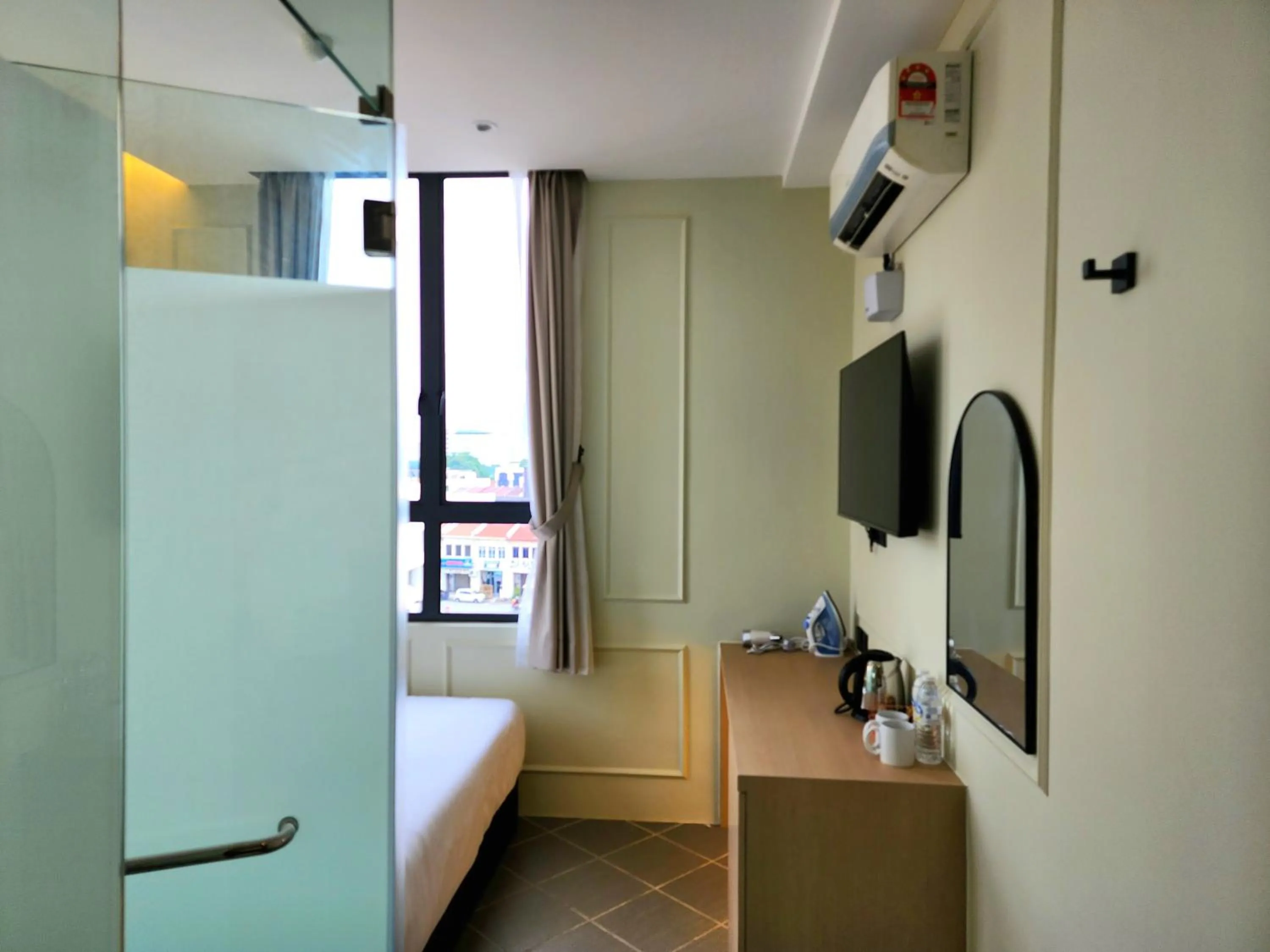 Bed in Georgetown AY Hotel