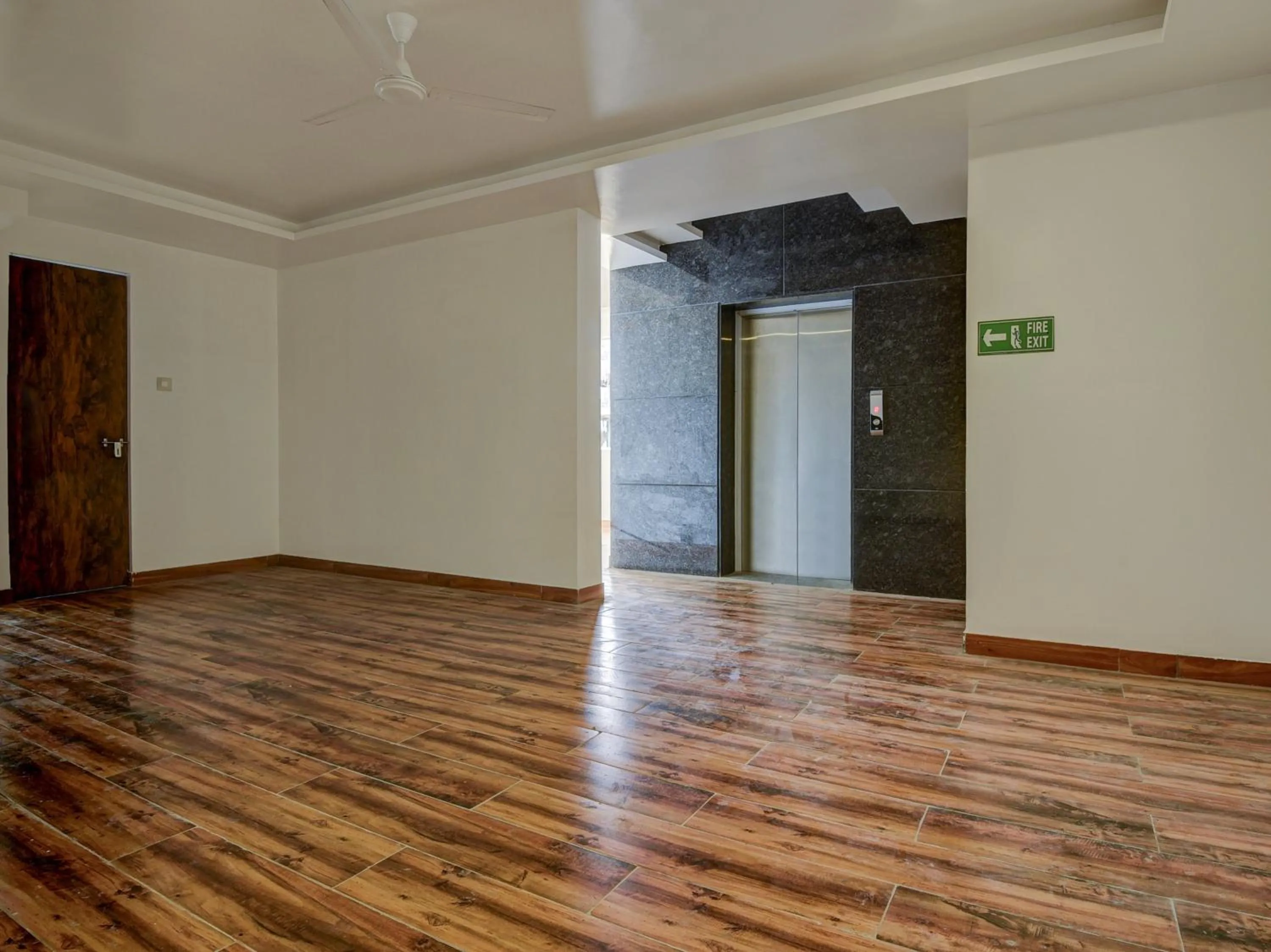 Lobby or reception in Super Townhouse Madgaon