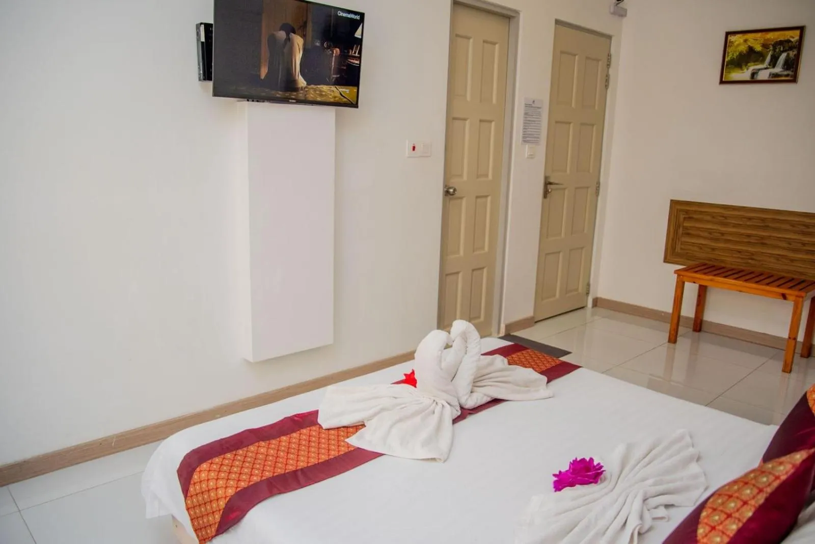 Bed in HS Miracle Grand