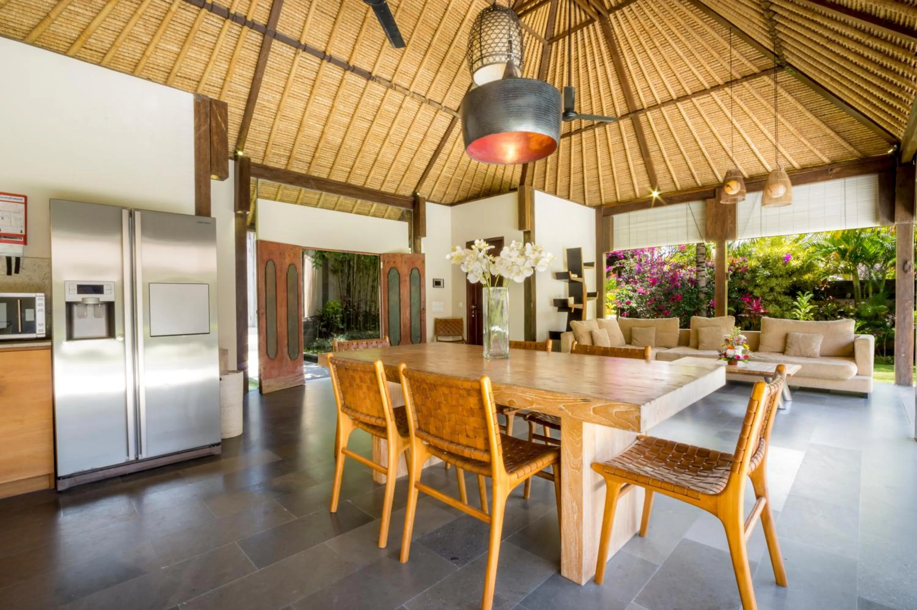 Dining area in Akilea Luxury Villas