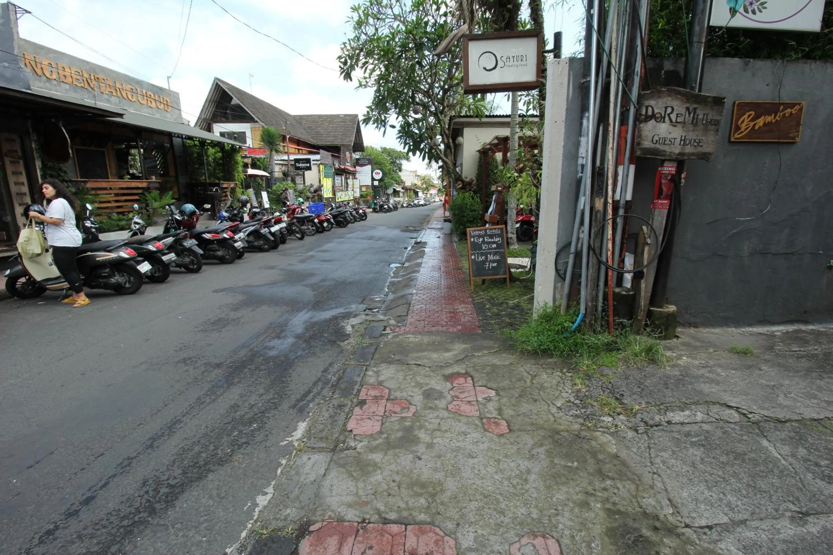 Facade/entrance in Belvilla Padma Legian Resort Near Monkey ForestNearUbud Palace