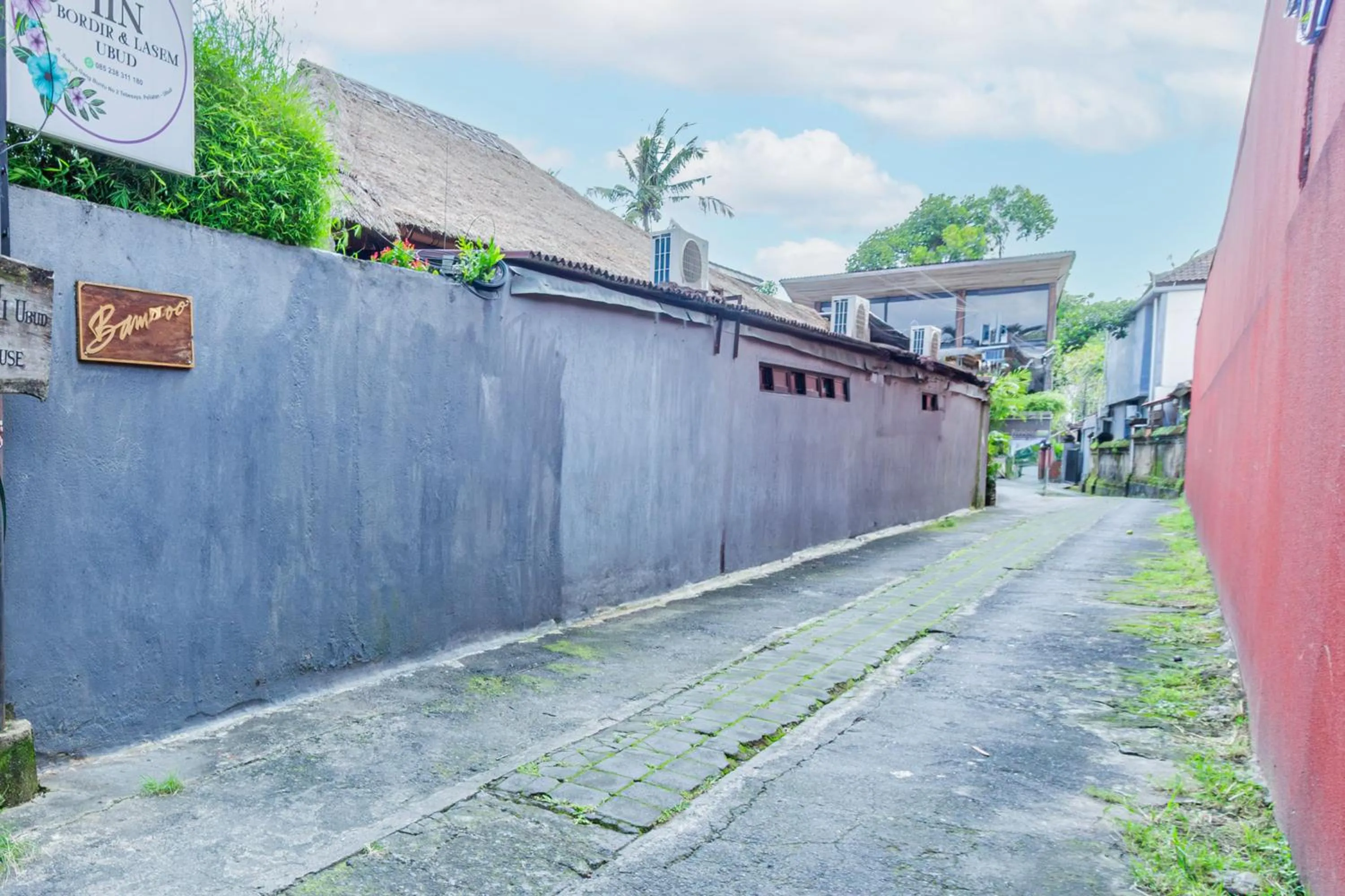Facade/entrance in Belvilla Padma Legian Resort Near Monkey ForestNearUbud Palace