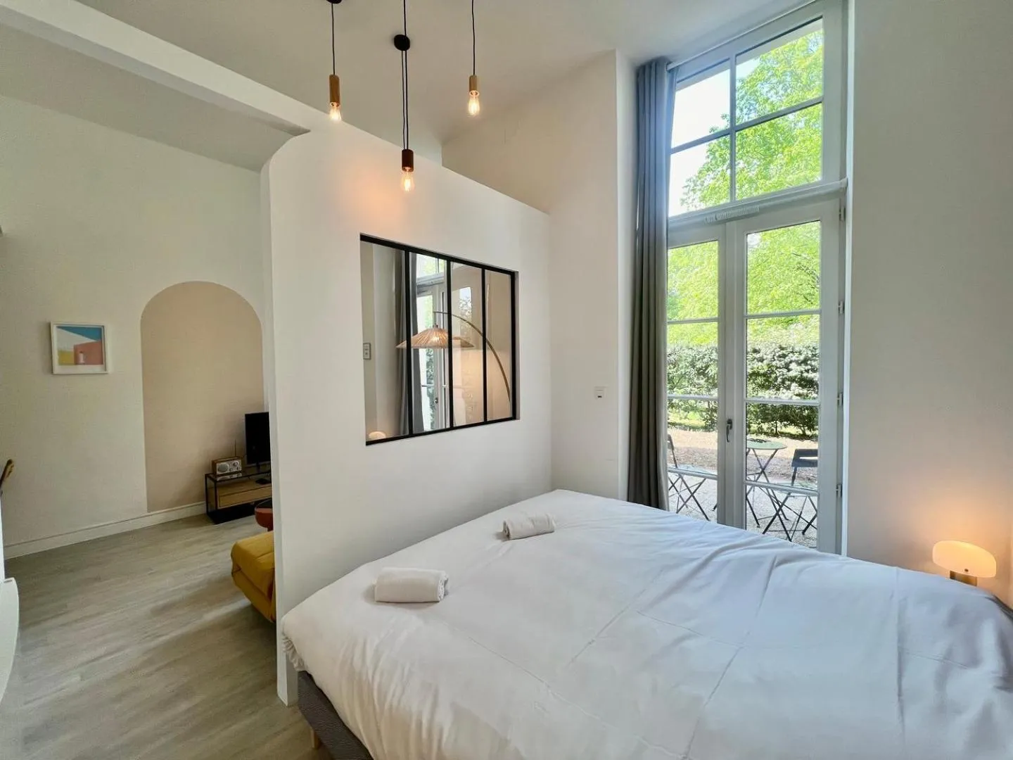 Bed in Le Clos Demoiselles