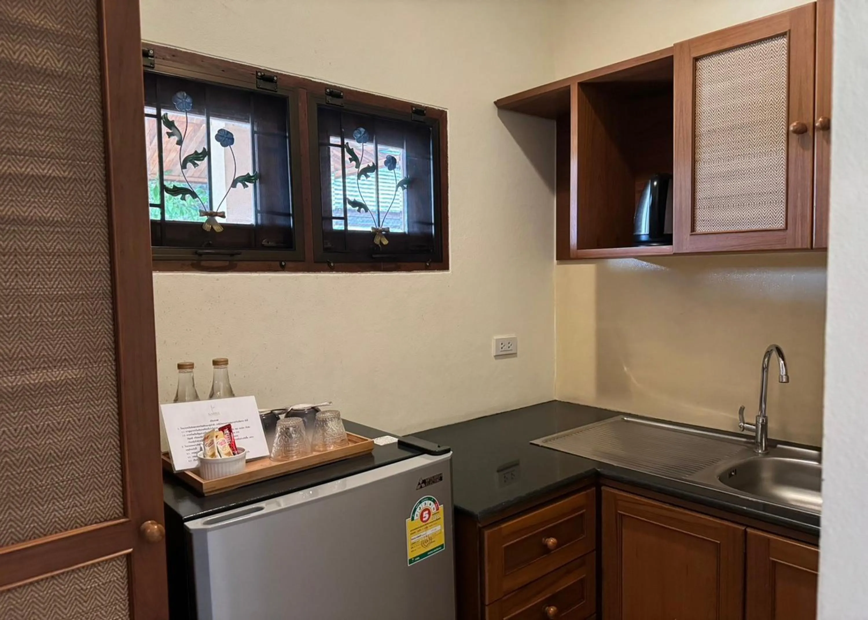 Kitchen or kitchenette in Karina Resort Chiang Mai