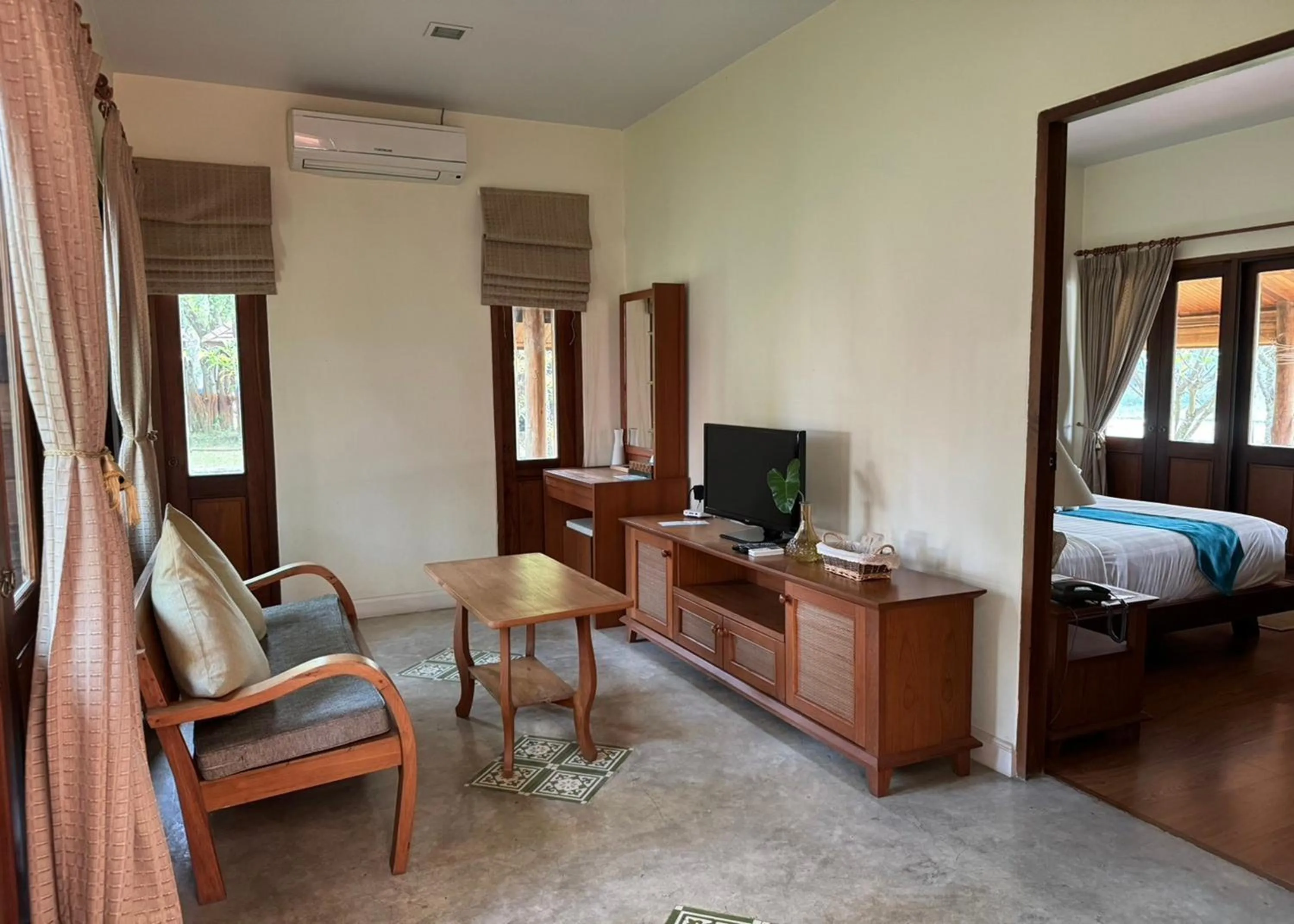 Bed in Karina Resort Chiang Mai