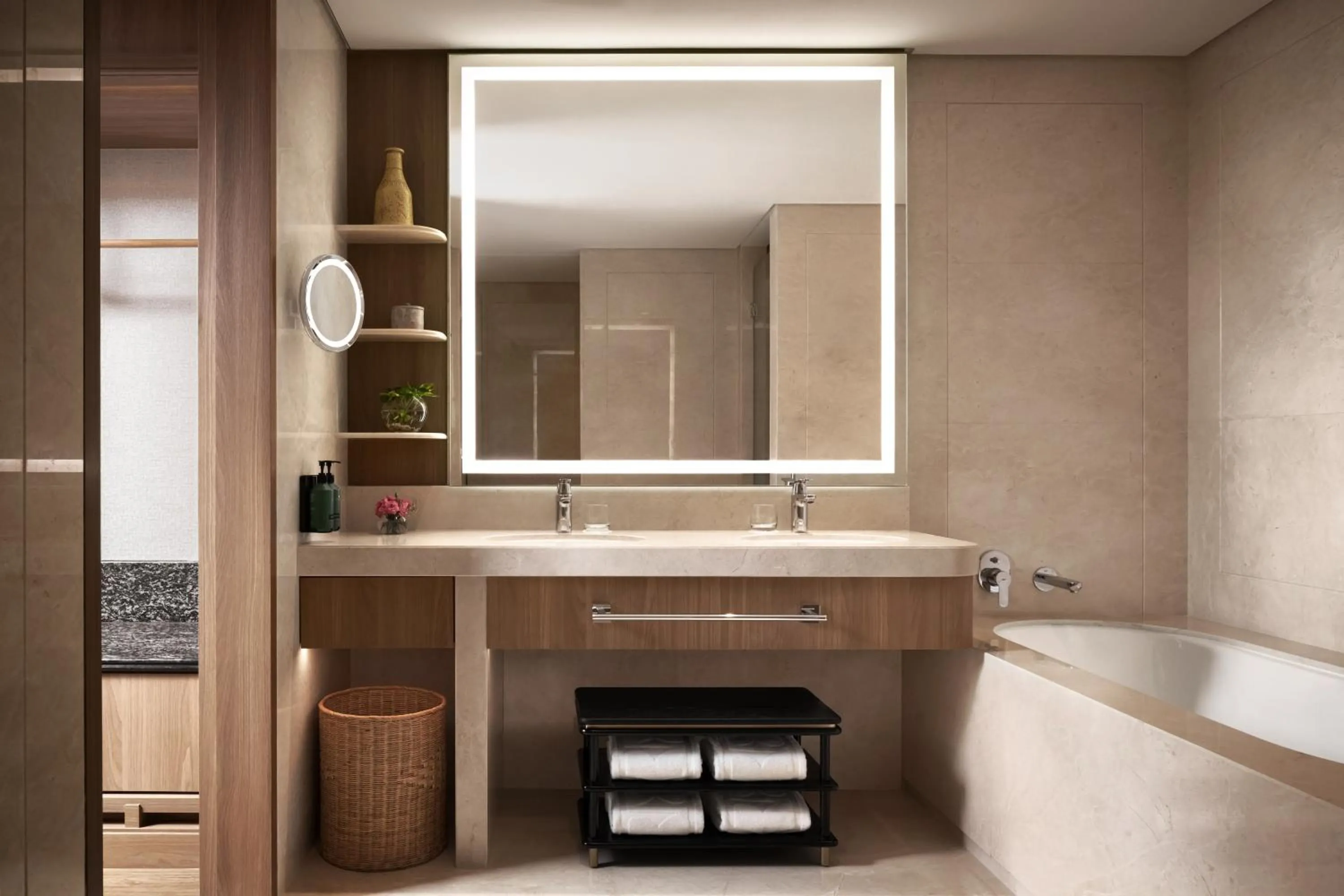 Bathroom in Shangri-La Phnom Penh