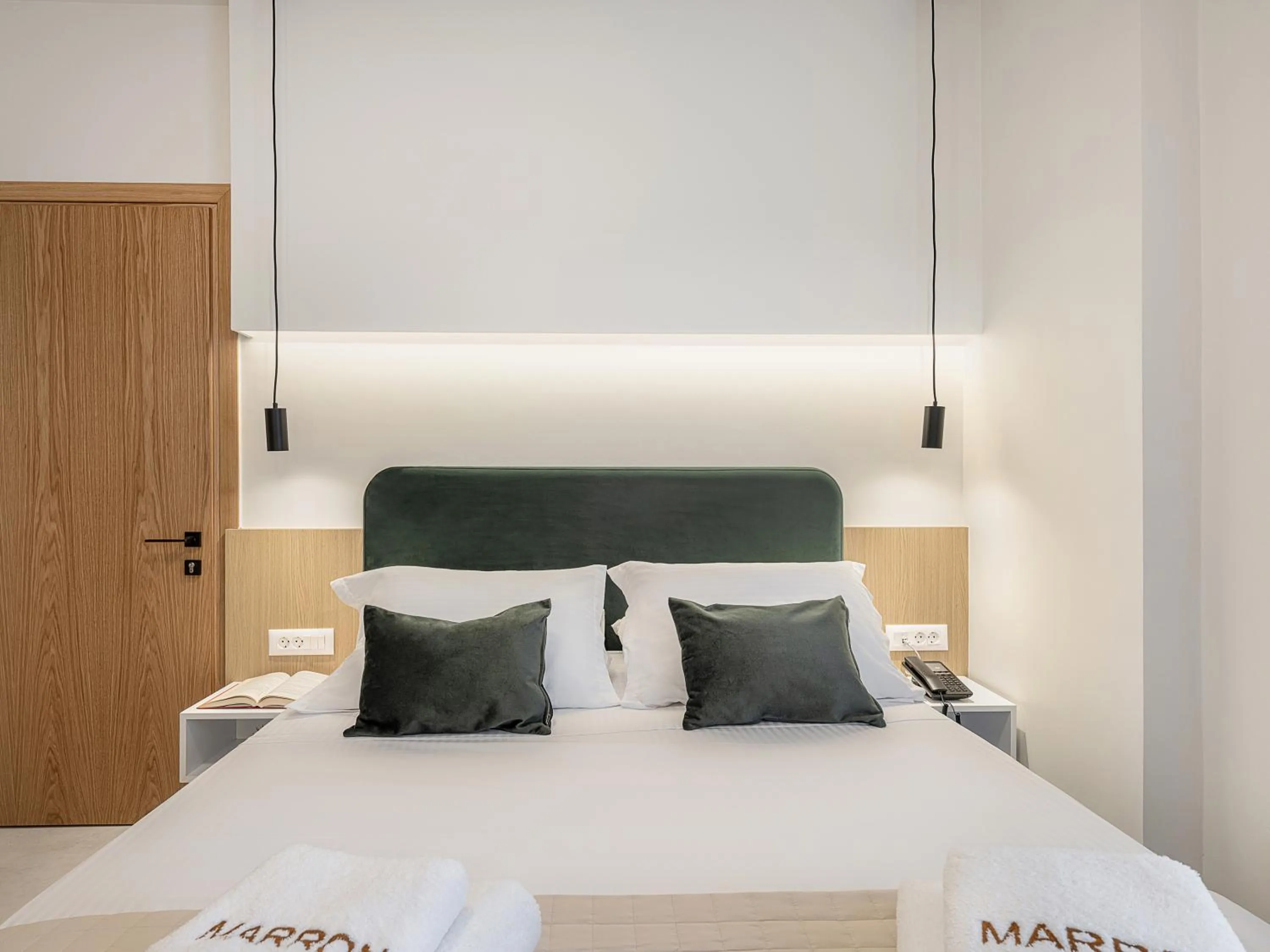 Bed in Miss Marrone City Hotel