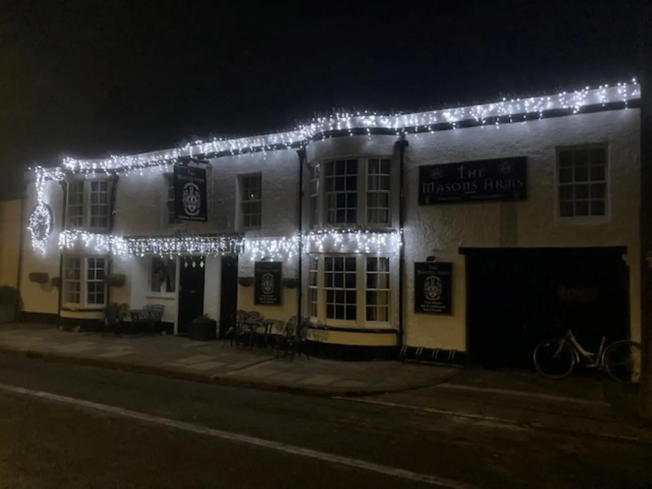 Night in The Masons Arms