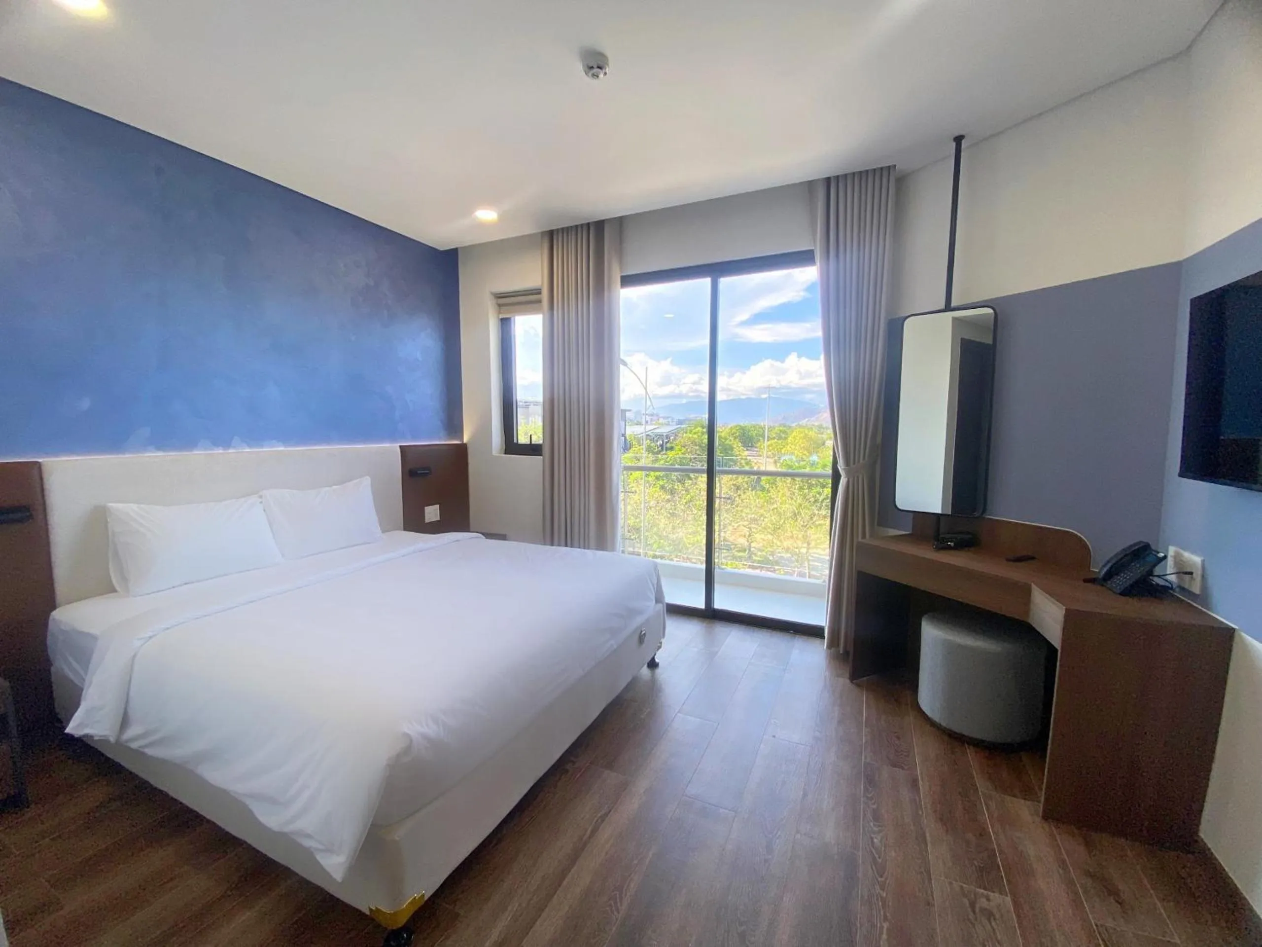 Bed in Glamour Boutique Hotel