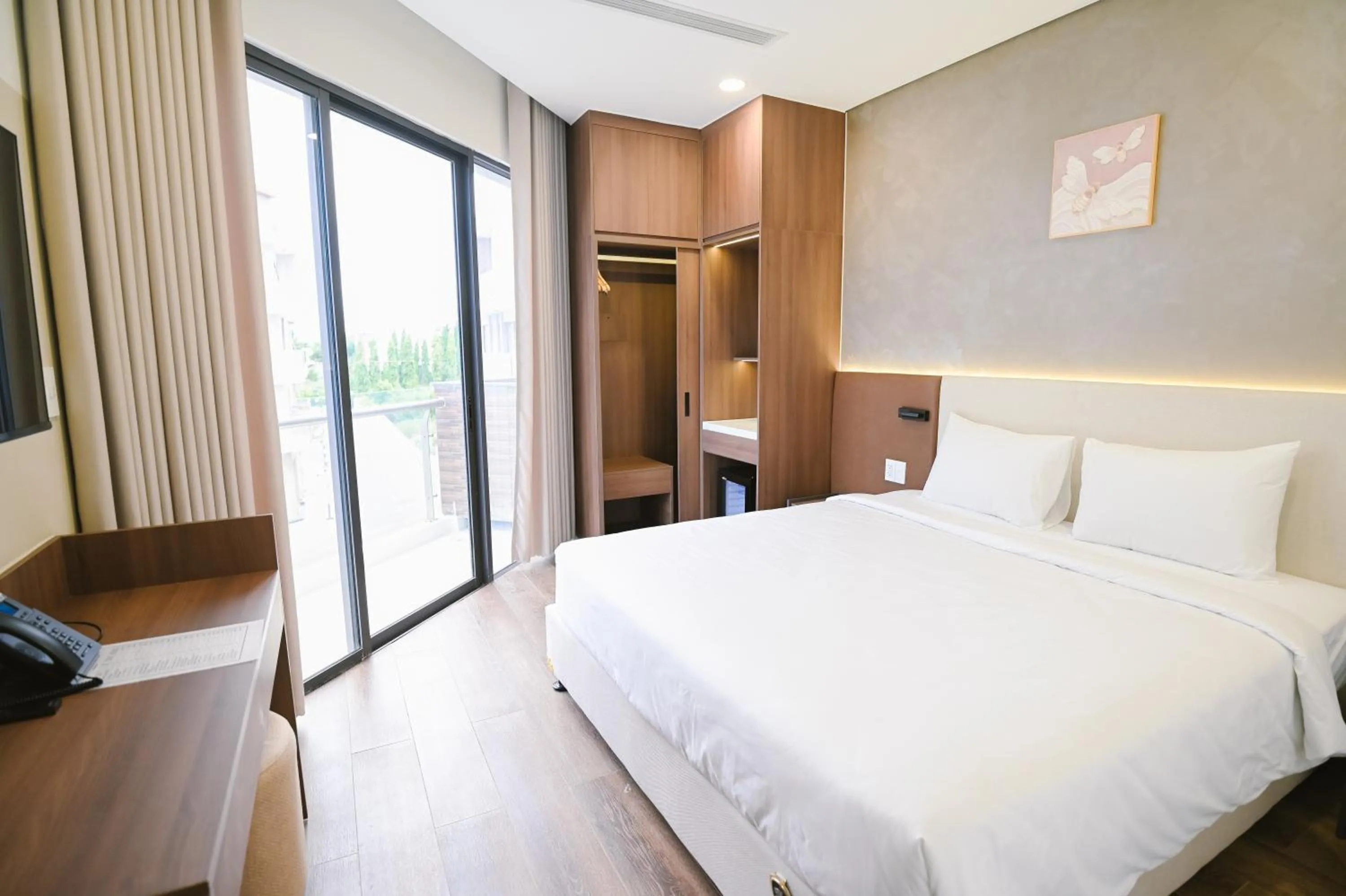 Bed in Glamour Boutique Hotel