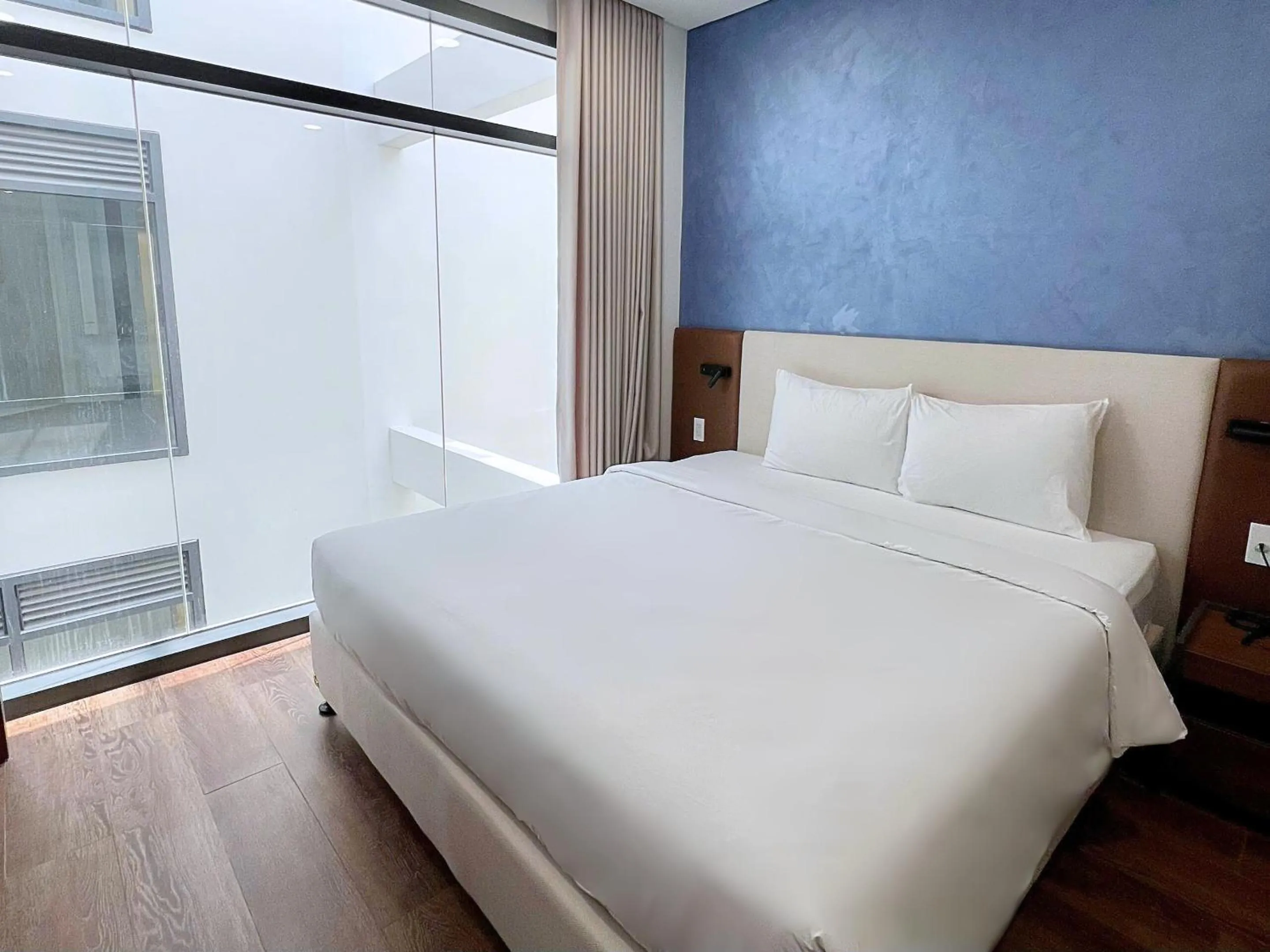 Bed in Glamour Boutique Hotel