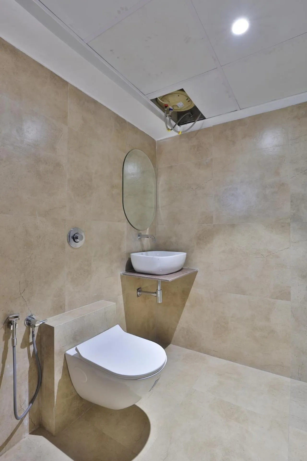 Bathroom in Hotel Serenity